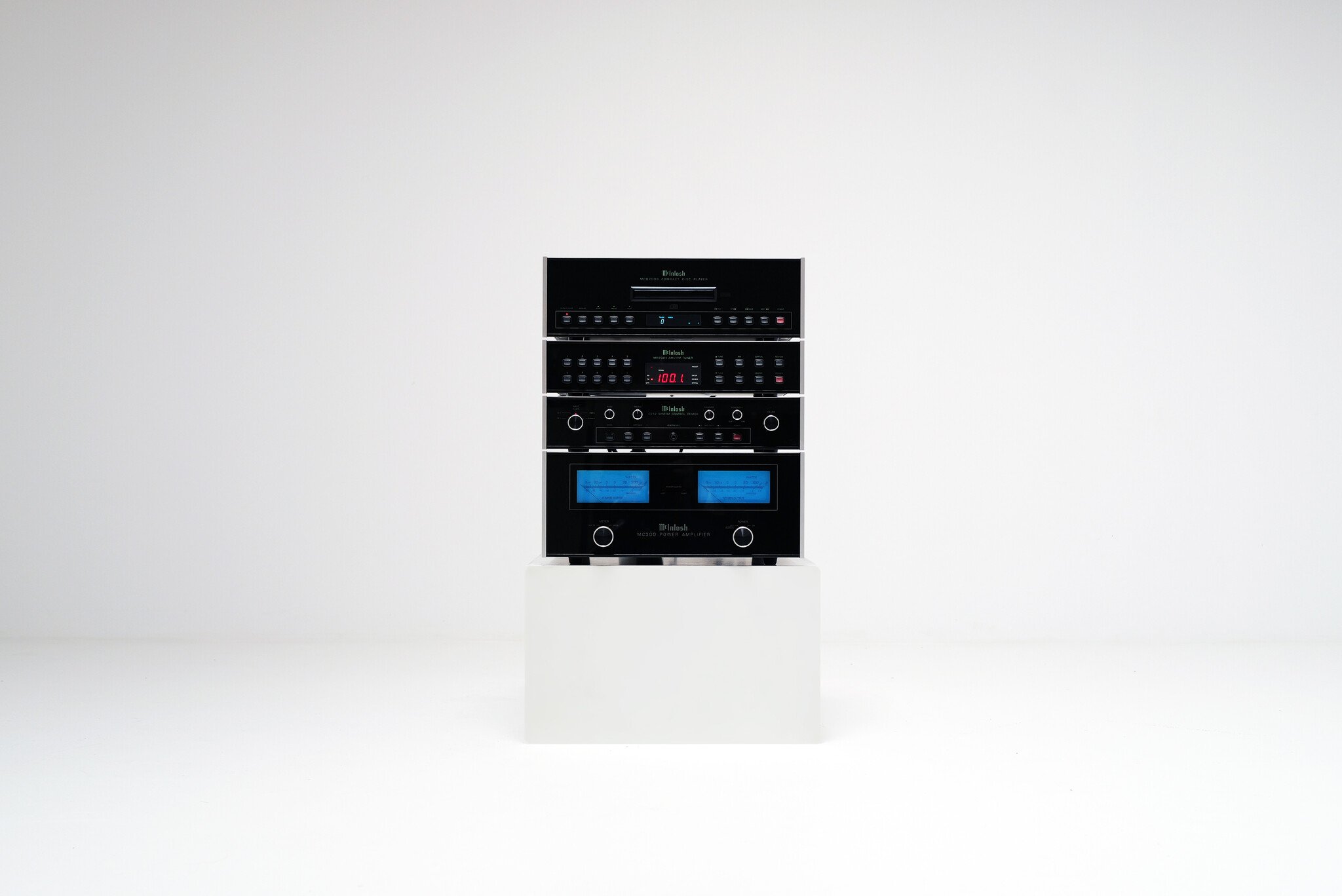 McIntosh stereo toren, 1990's