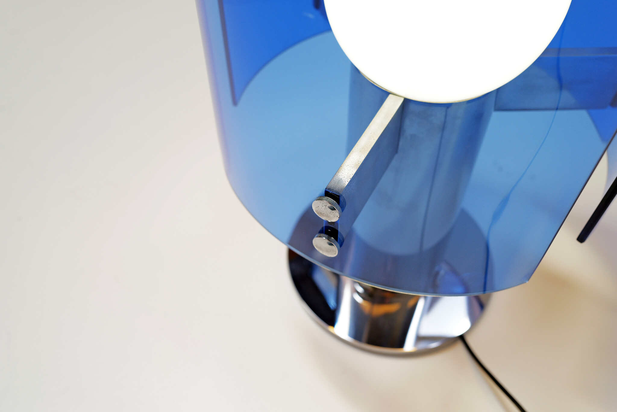 Color glass tafellamp door VECA, Italië, 1970s