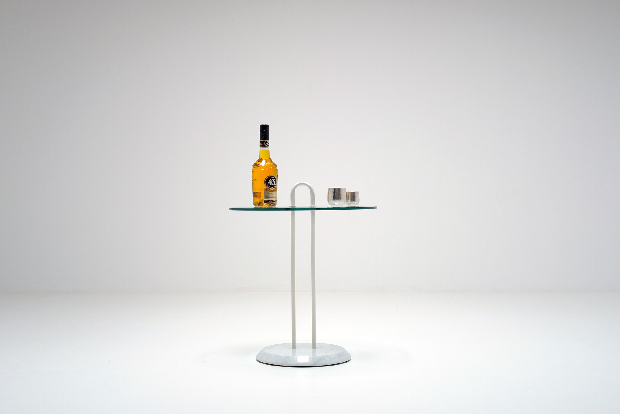 Bijzettafel Vico Magistretti voor Cattelan Italia