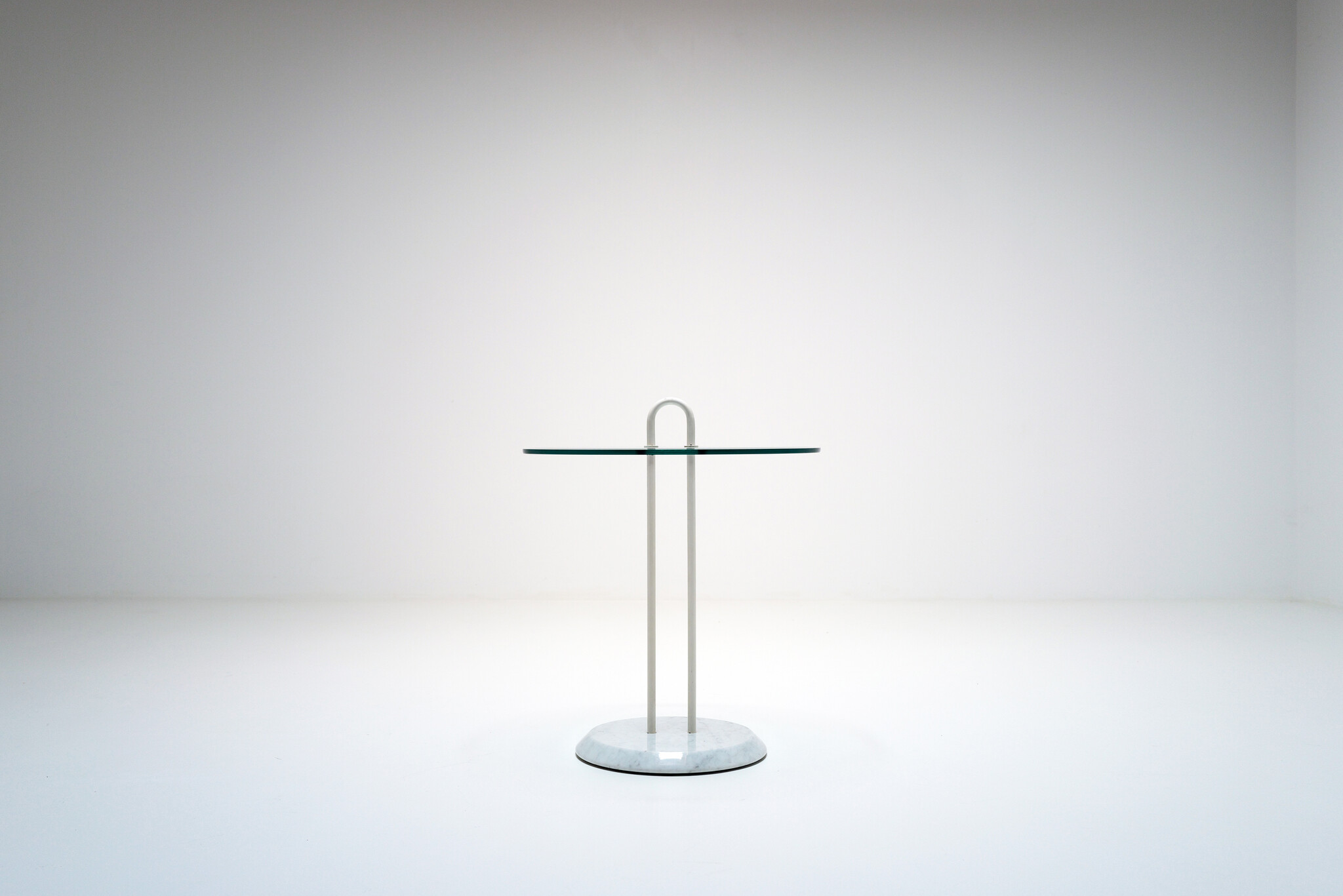 Bijzettafel Vico Magistretti voor Cattelan Italia