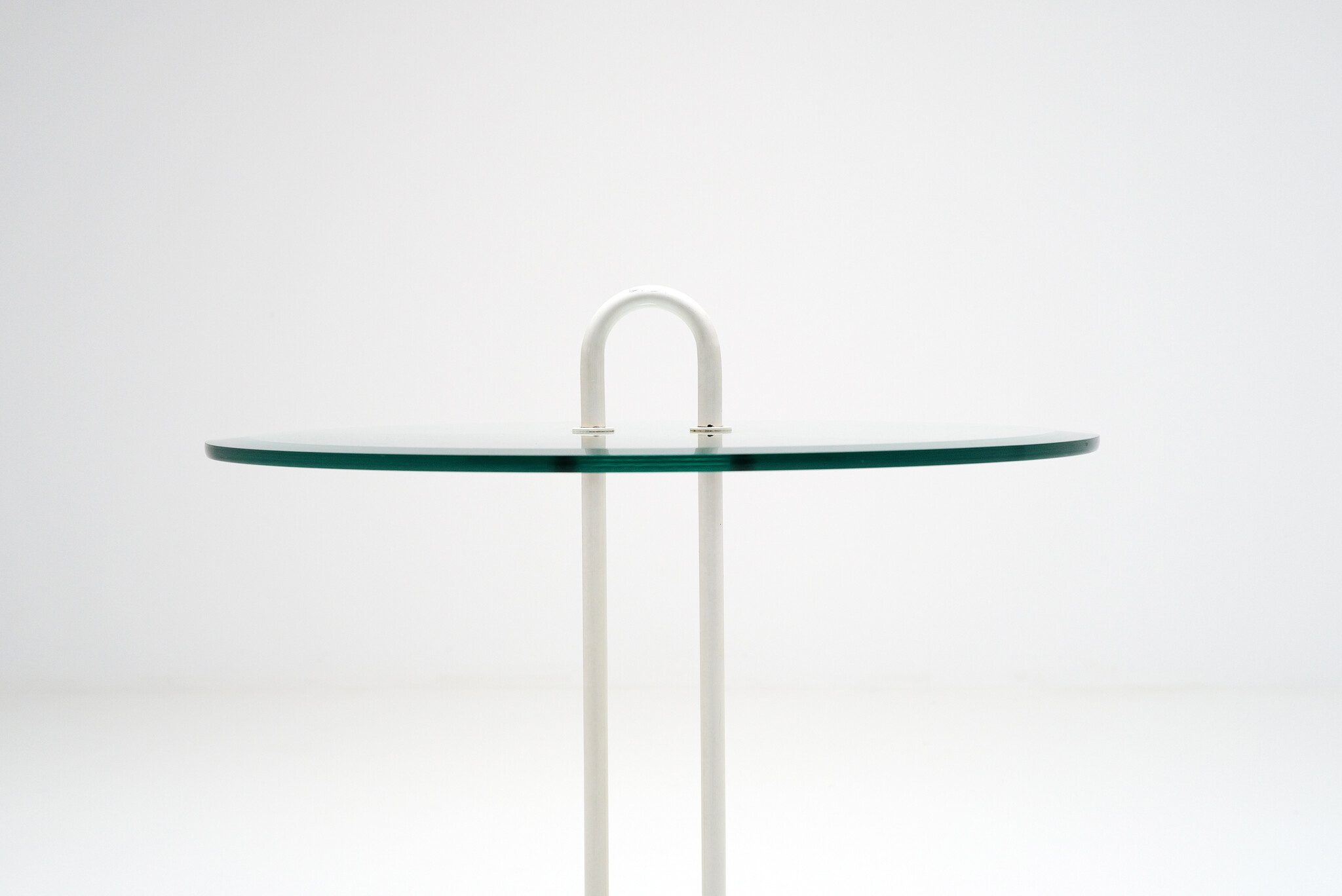 Bijzettafel Vico Magistretti voor Cattelan Italia