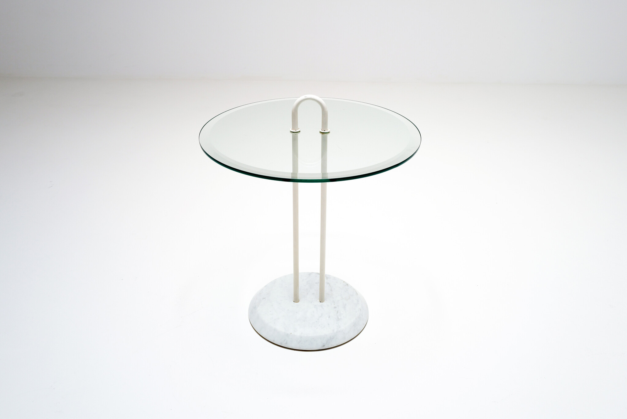 Bijzettafel Vico Magistretti voor Cattelan Italia