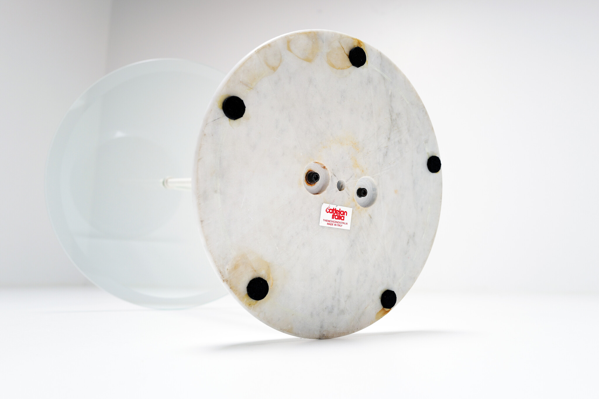 Bijzettafel Vico Magistretti voor Cattelan Italia