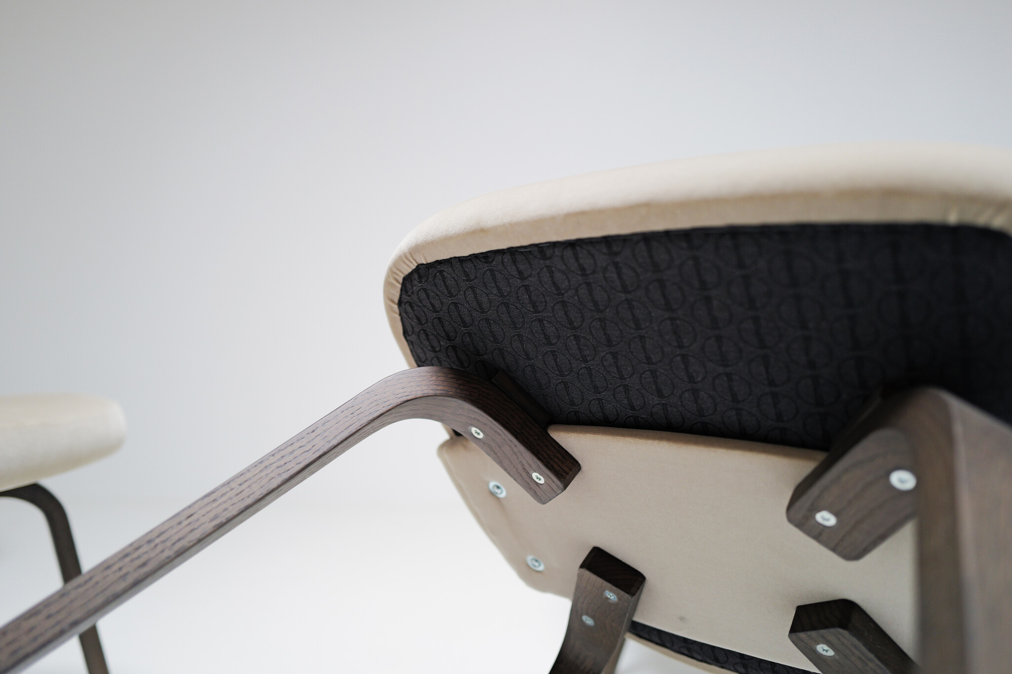 Eero Saarinen “Conference” stoelen voor Knoll International, 1948