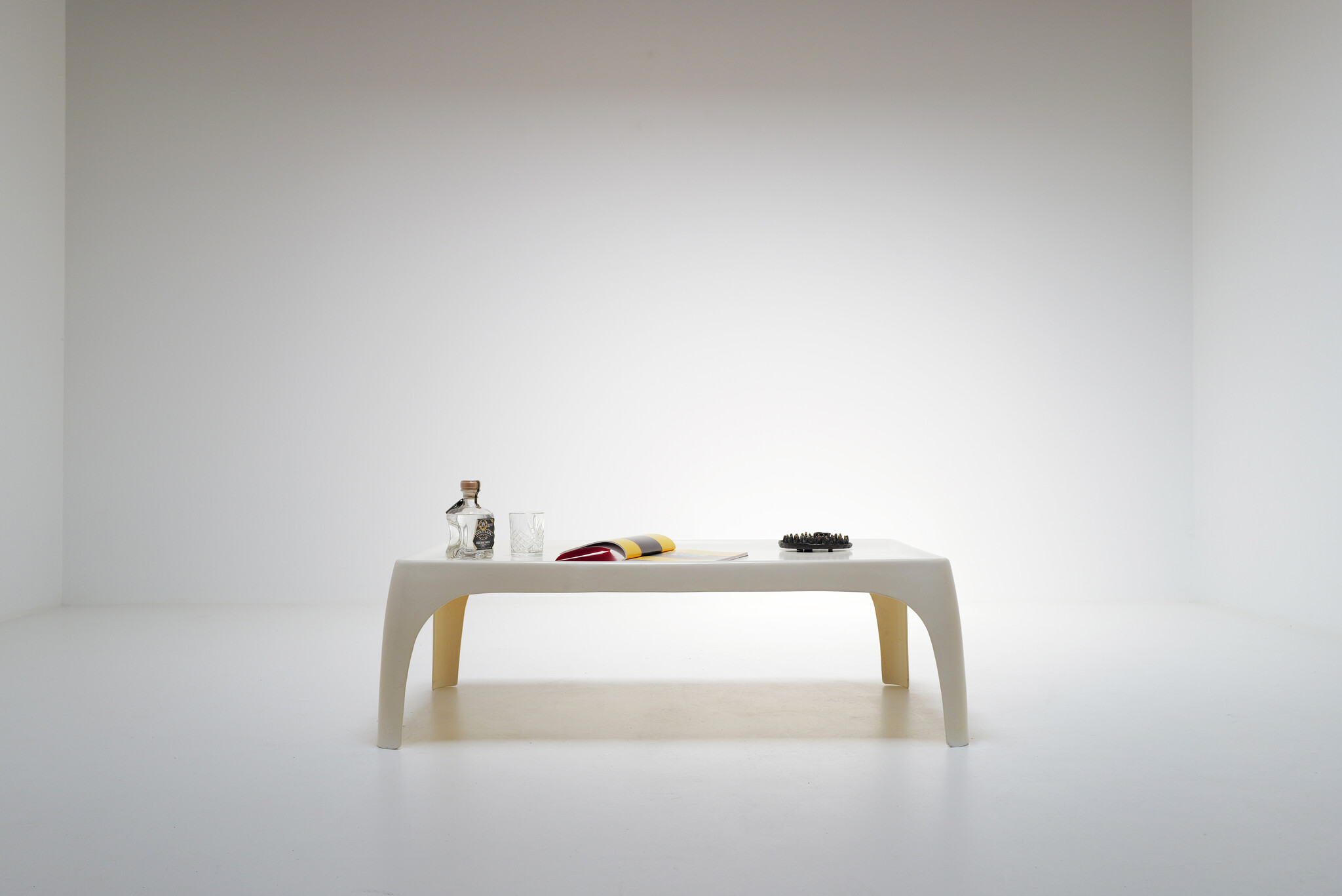 Polyester salontafel, 1970's