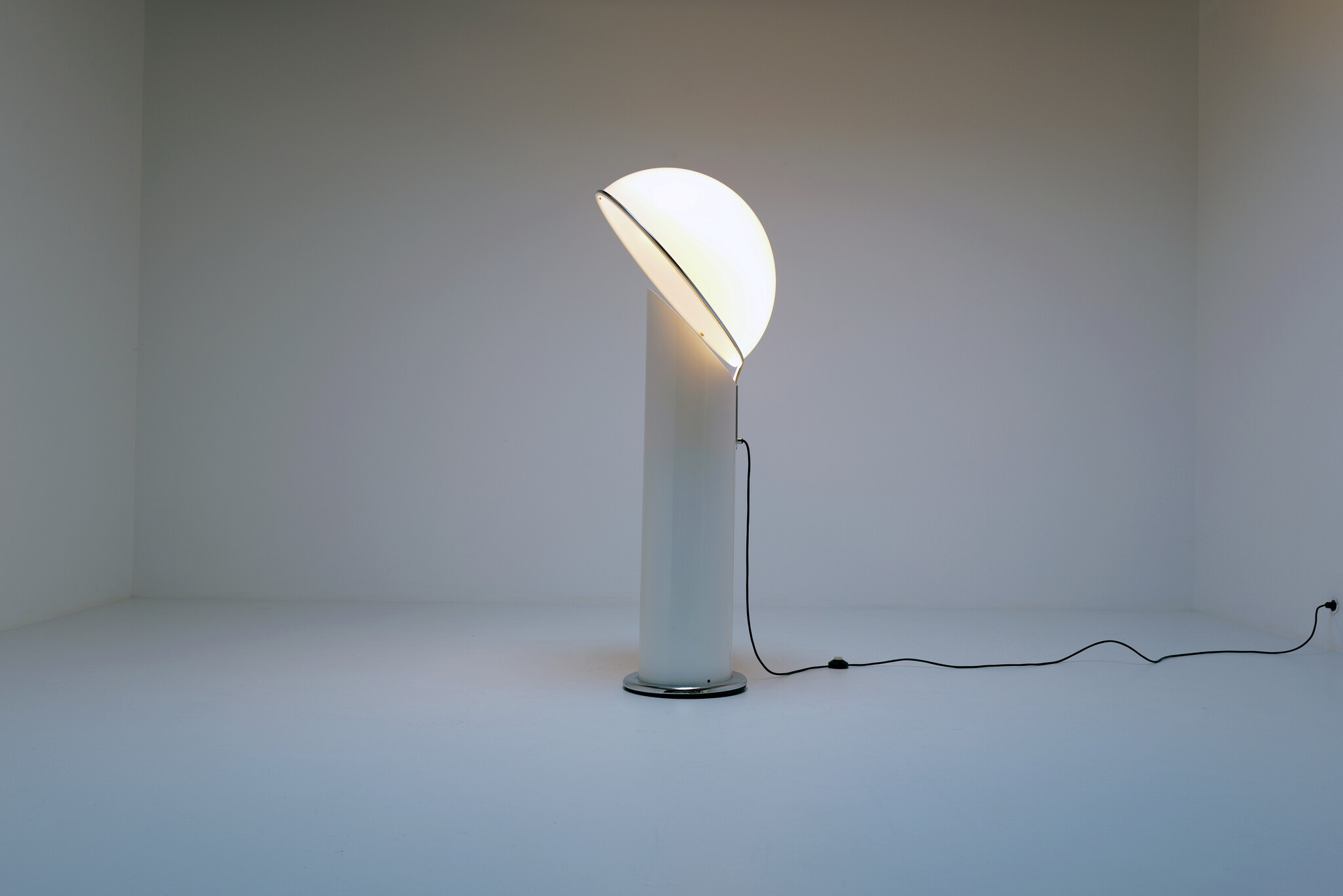 Ciot vloerlamp van Ennio Chiggio voor Lumenform, 1970s