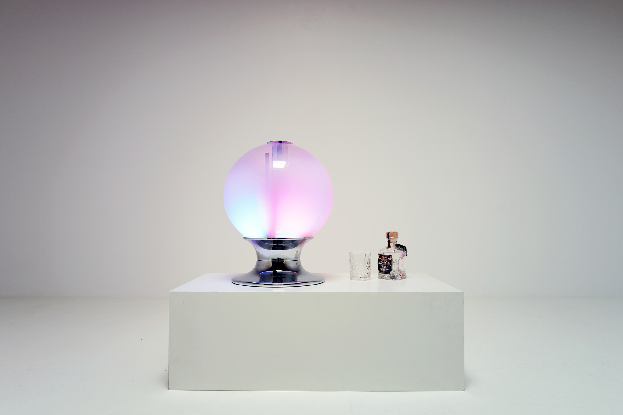 Sphere table Lamp by Selenova in Chrome, 1970’s