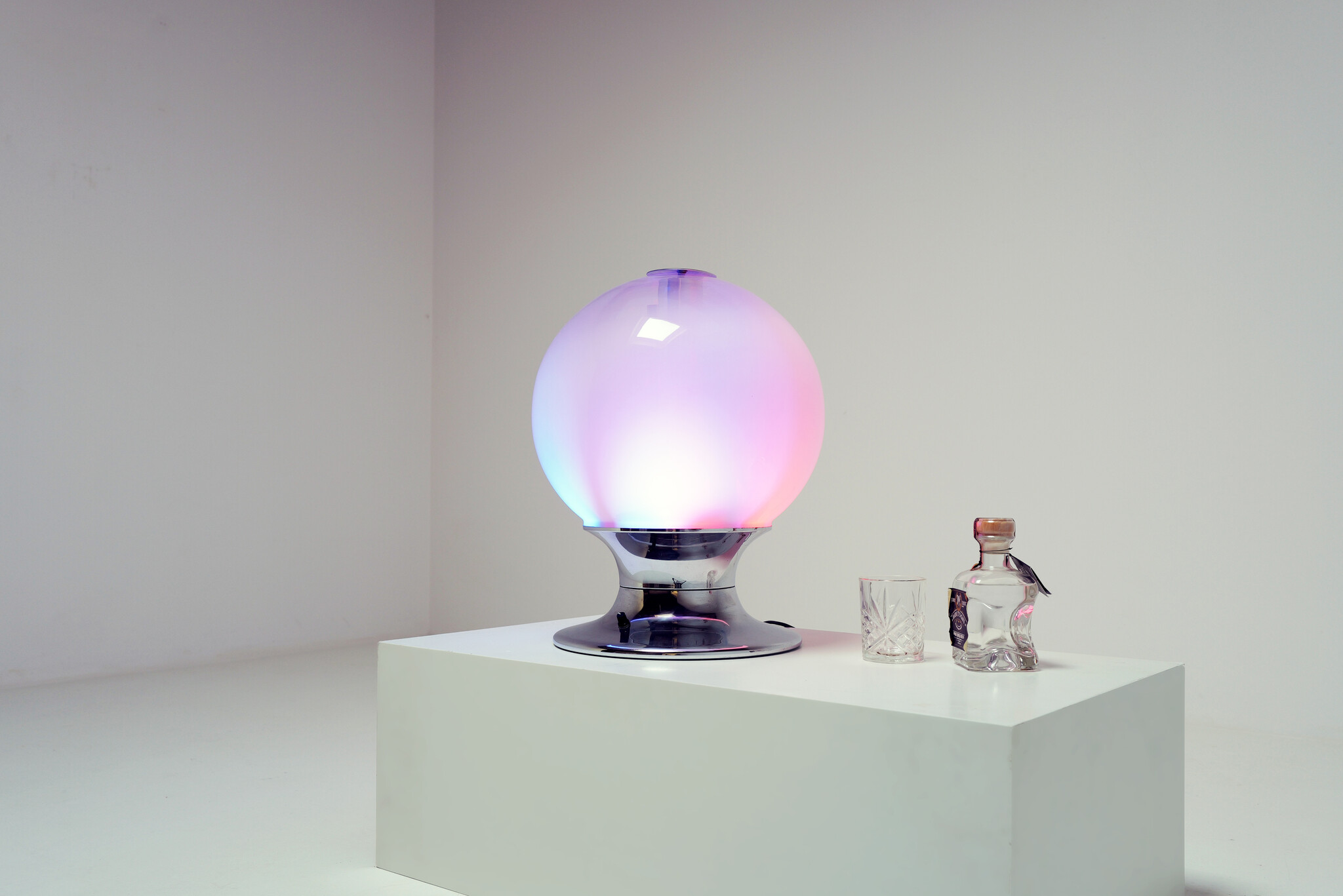 Sphere table Lamp by Selenova in Chrome, 1970’s