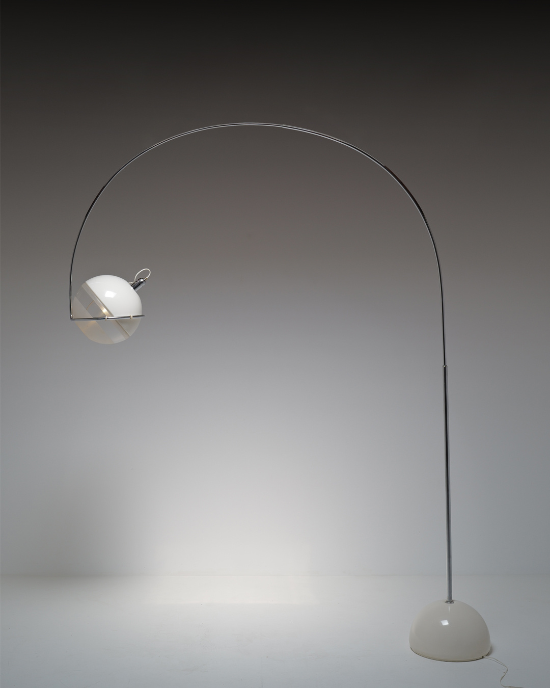 Spaceage floor lamp by Fabio Lenci for Guzzini, 1970s - WAUW