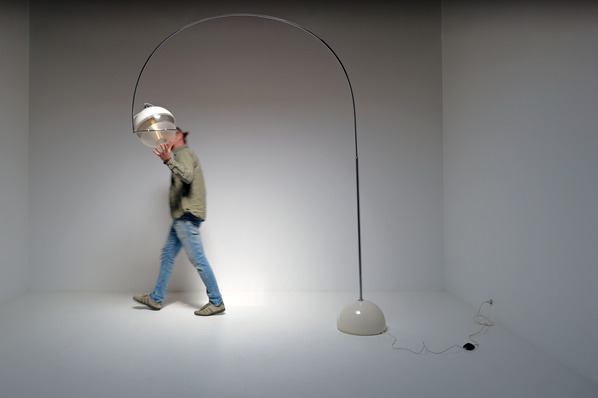 Spaceage floor lamp by Fabio Lenci for Guzzini, 1970s