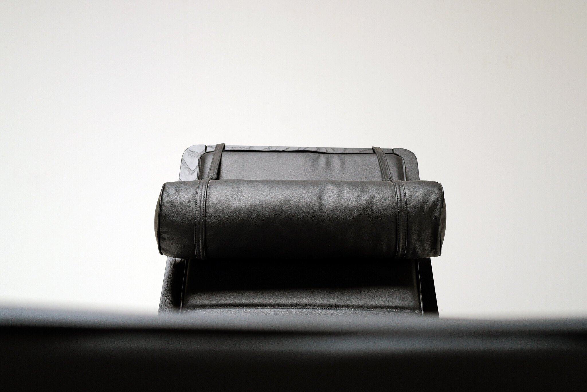 ‘Rio’ Rocking Chaise Lounge van Oscar Niemeyer