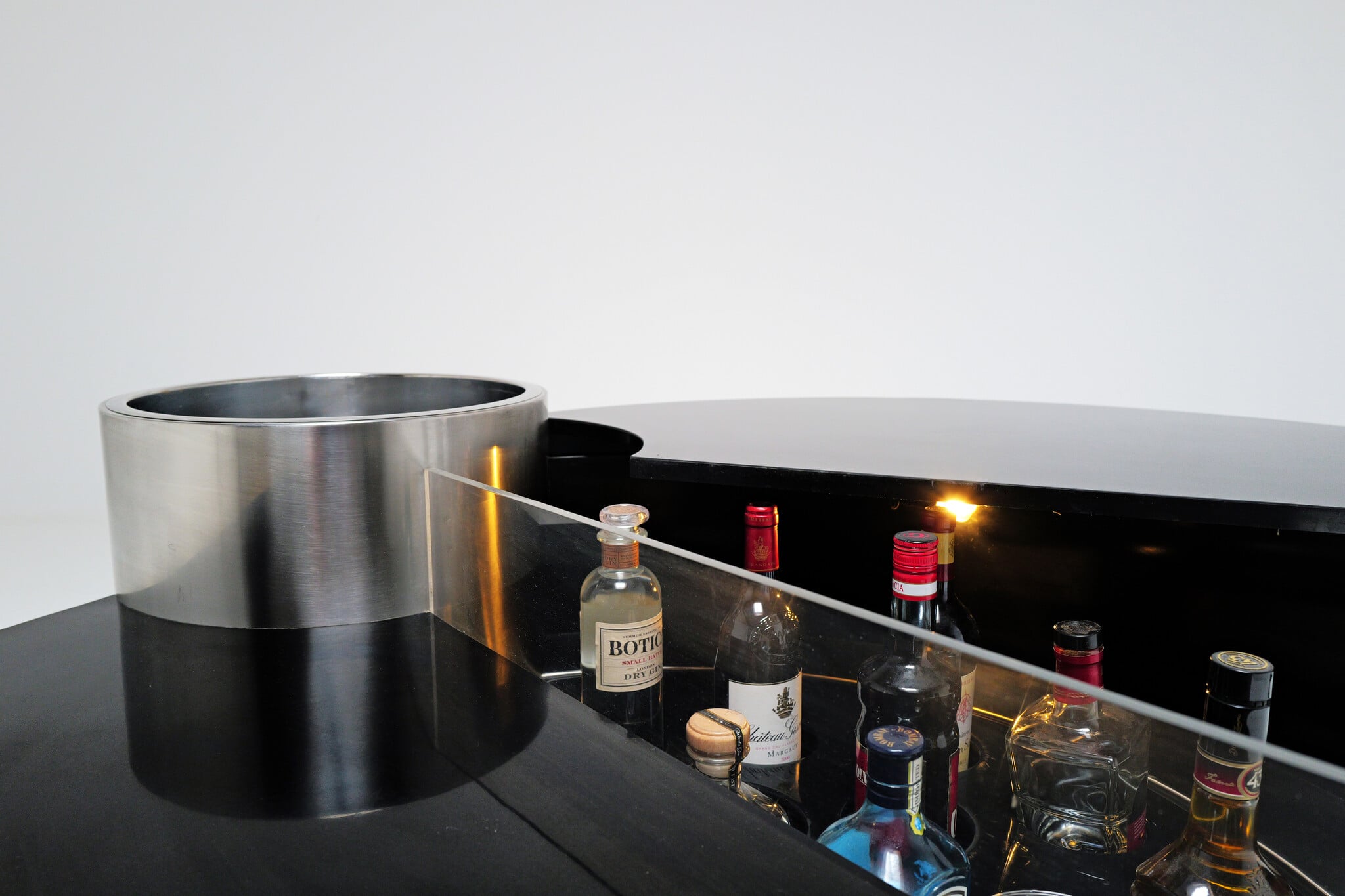 Massimo Papiri coffee table bar voor Mario Sabot, 1970s