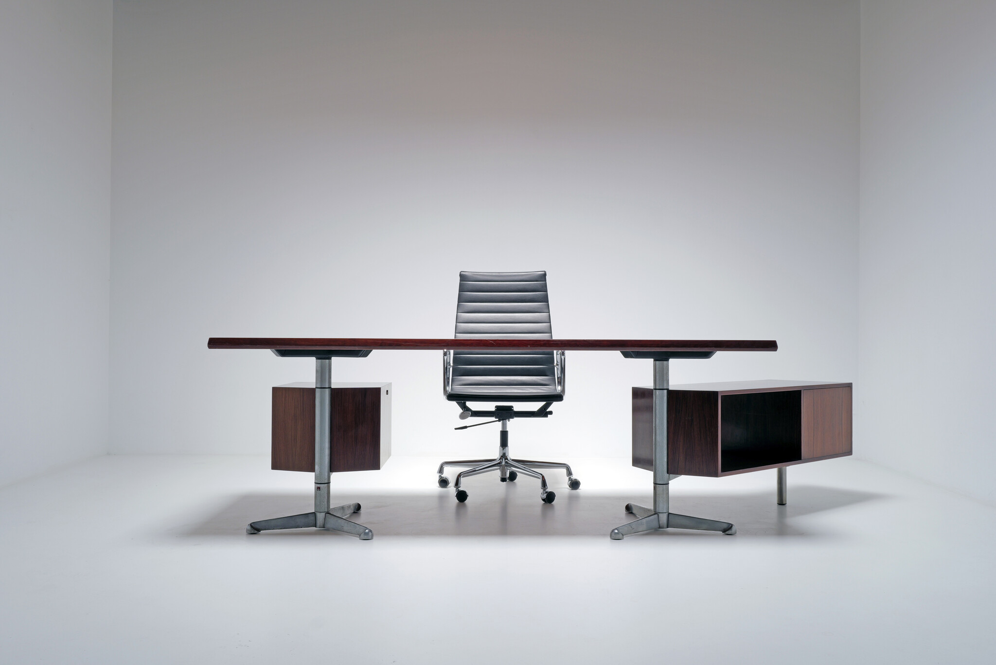 Directiebureau van Osvaldo Borsani voor Tecno Milano, 1956
