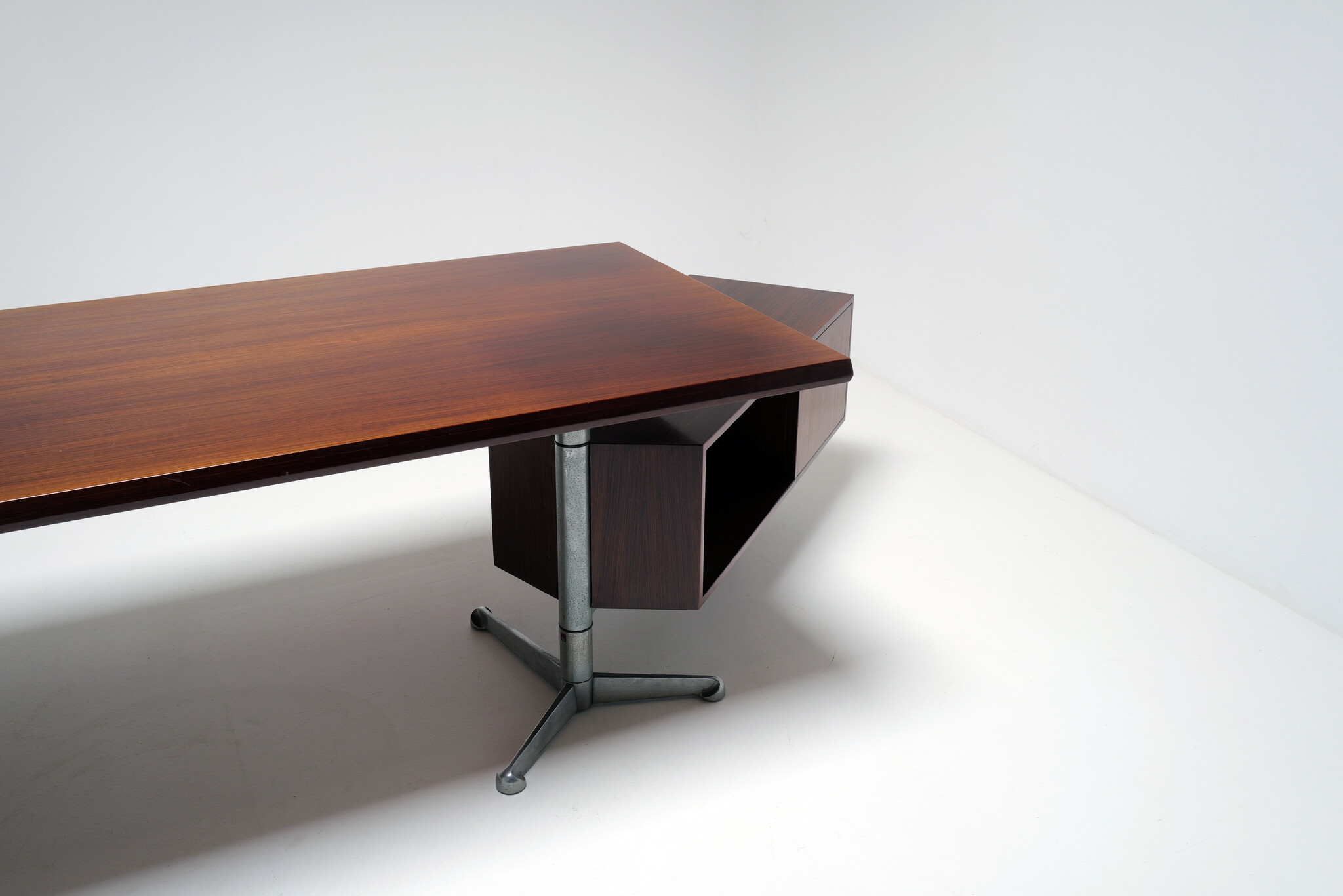Directiebureau van Osvaldo Borsani voor Tecno Milano, 1956