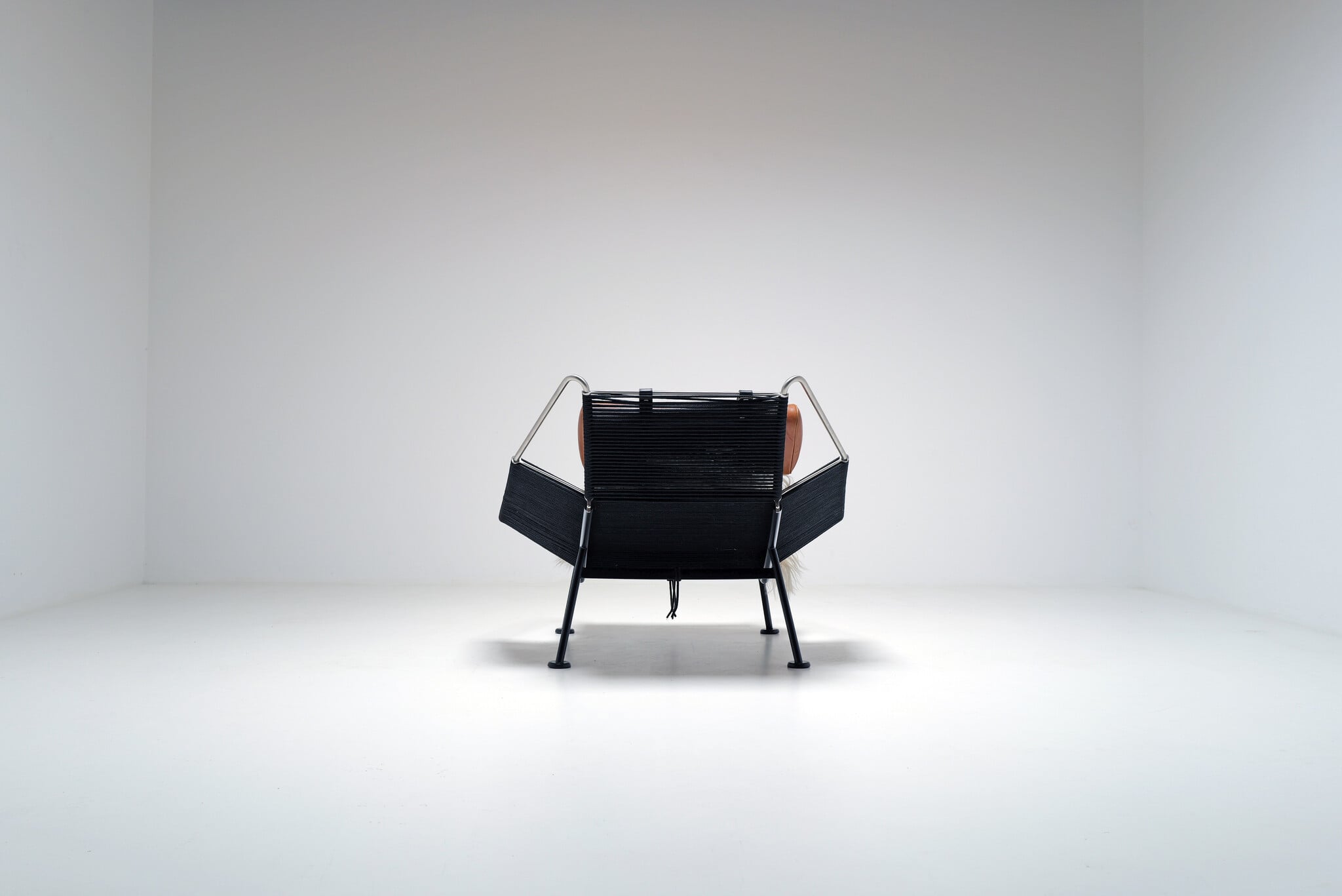 Flag Halyard Lounge Chair van Hans J. Wegner voor PP Møbler