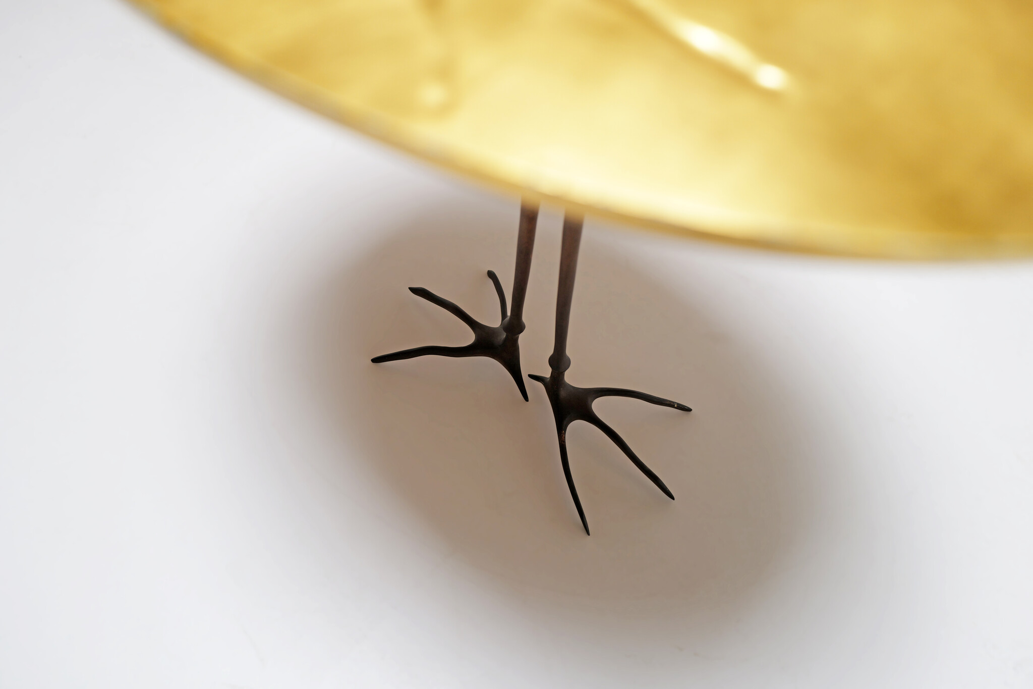 Traccia Table van Meret Oppenheim voor Dino Gavina