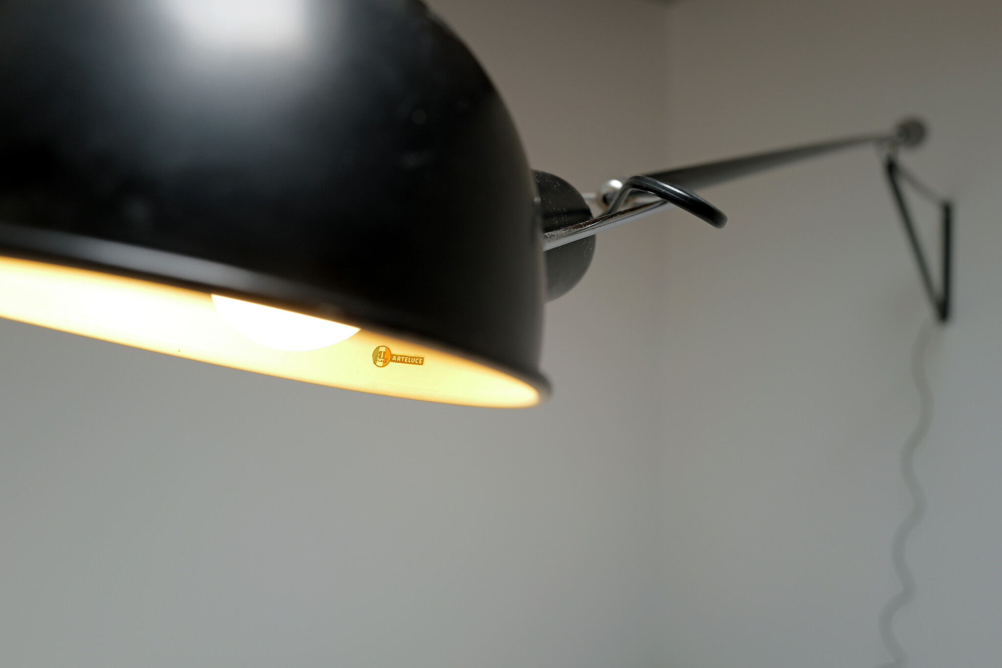 Wall lamp Model 265 van Paolo Rizzatto voor Arteluce, 1973
