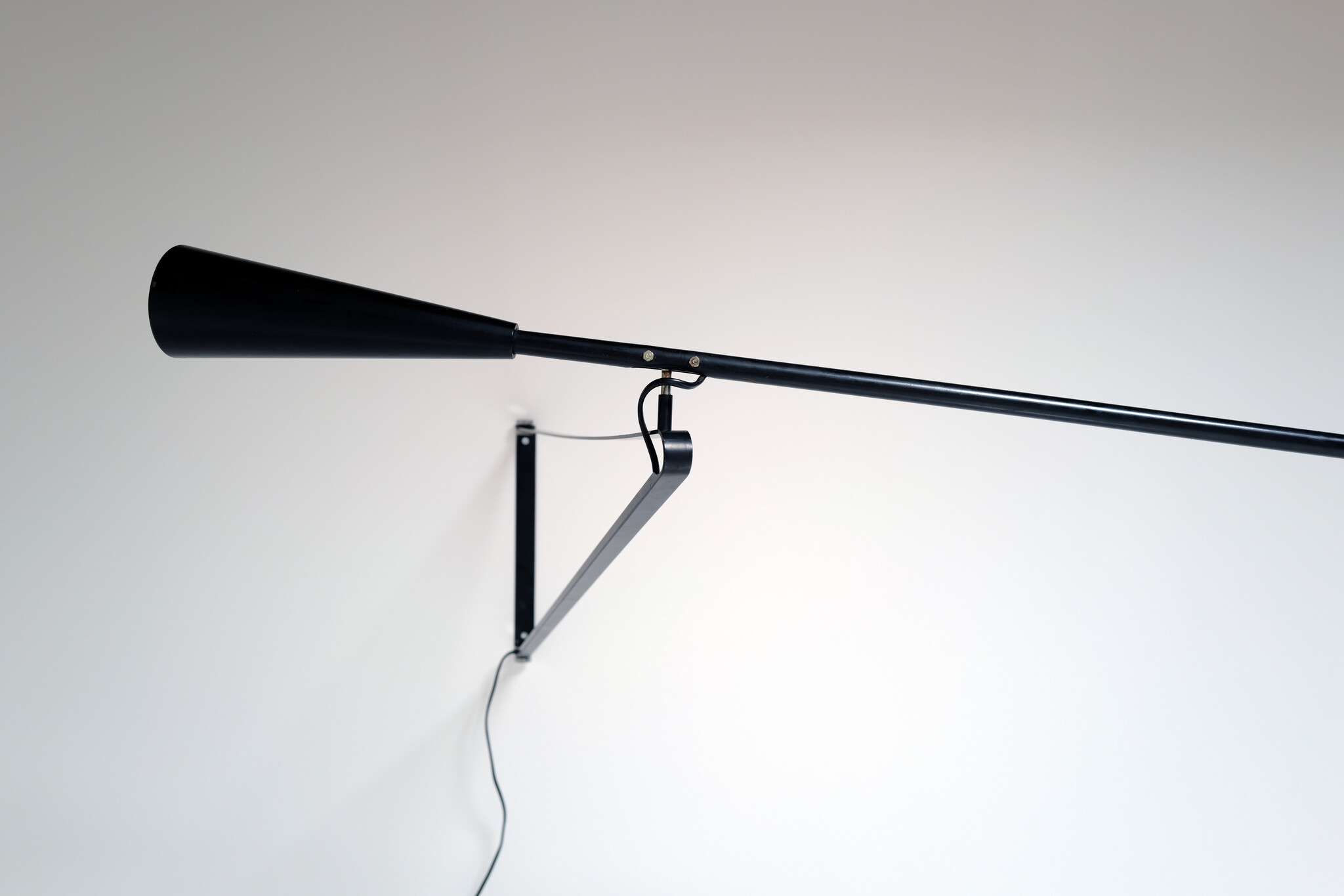 Wall lamp Model 265 van Paolo Rizzatto voor Arteluce, 1973