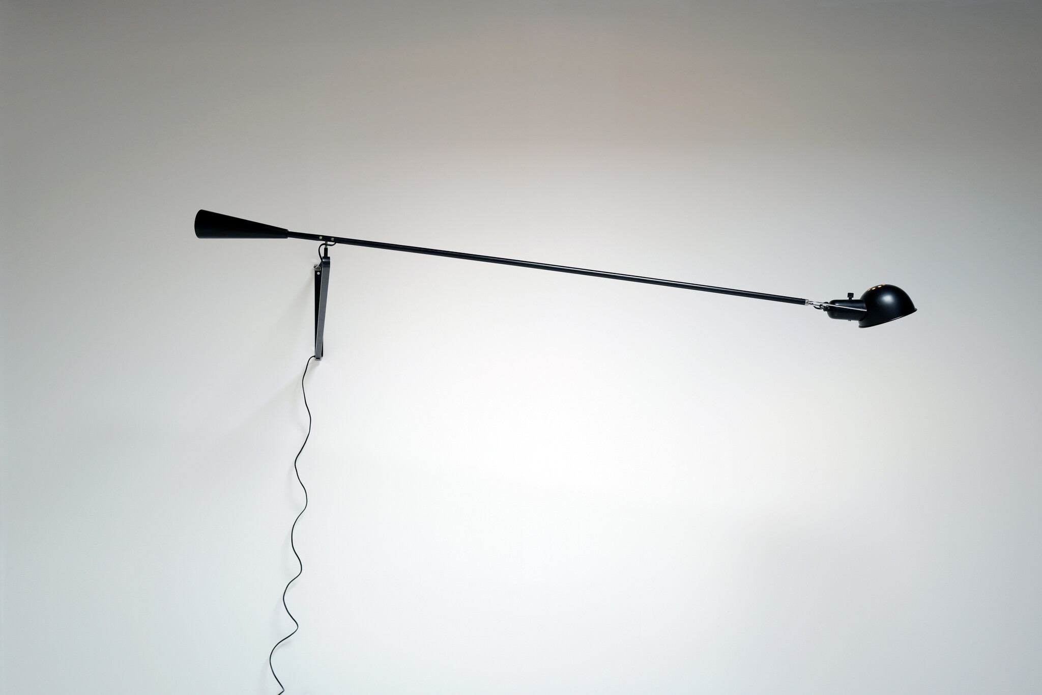 Wall lamp Model 265 van Paolo Rizzatto voor Arteluce, 1973