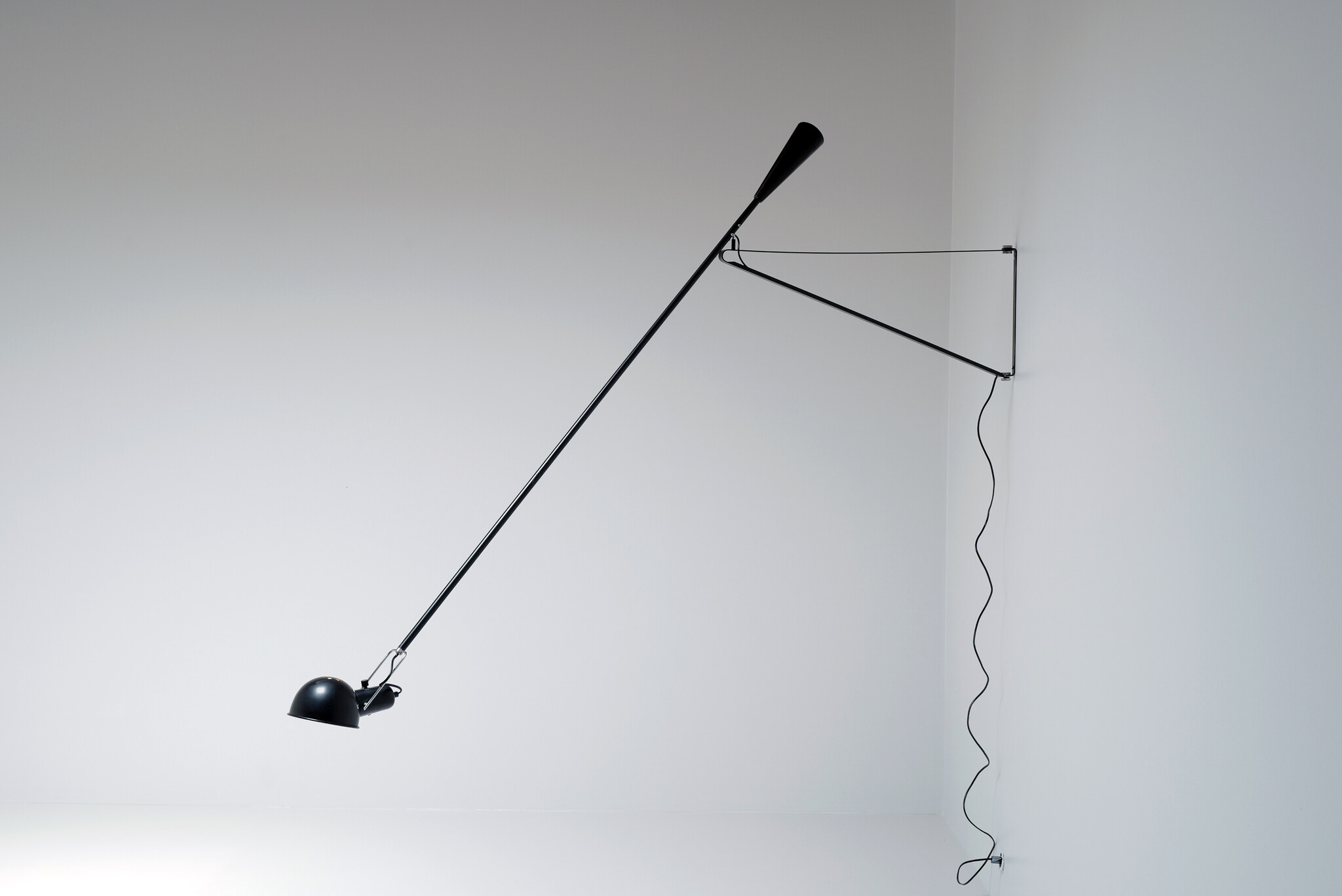 Wall lamp Model 265 van Paolo Rizzatto voor Arteluce, 1973