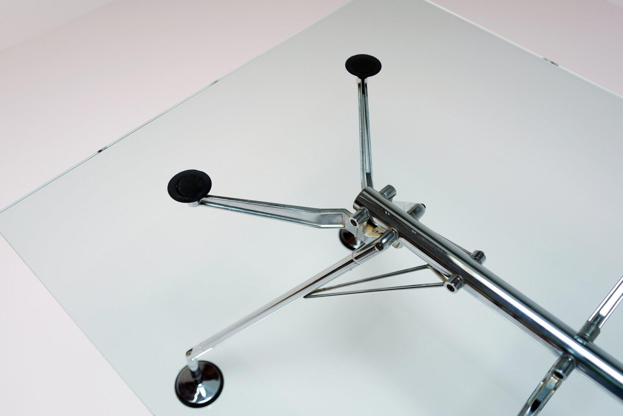 Nomos desk door Norman foster voor Tecno, 1980'S