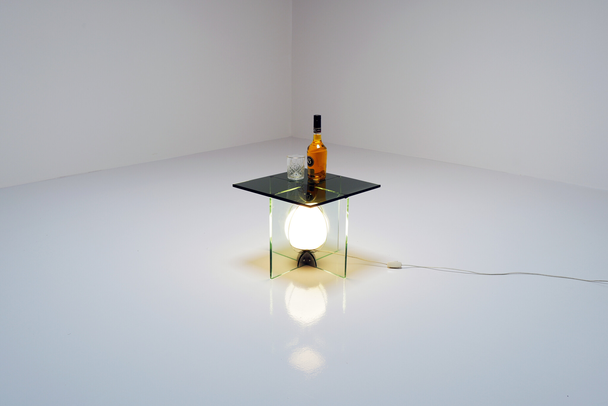 Glass side Table by Giorgio Reggiori for Gallotti & Radice, 1970's