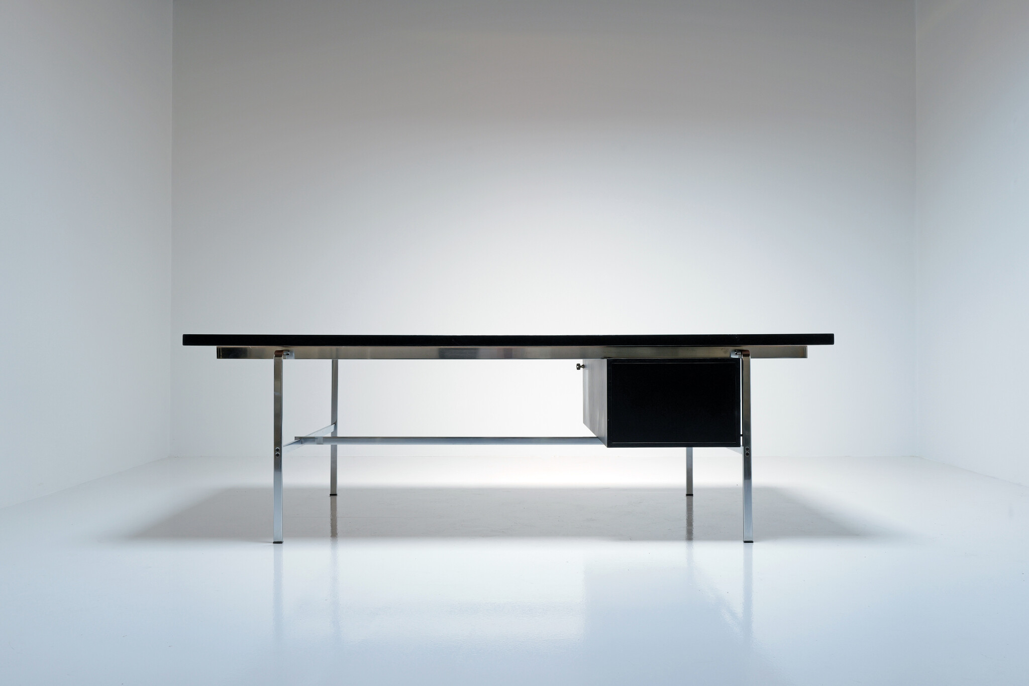 ST196 bureau van Preben Fabricius & Jørgen Kastholm, 1962