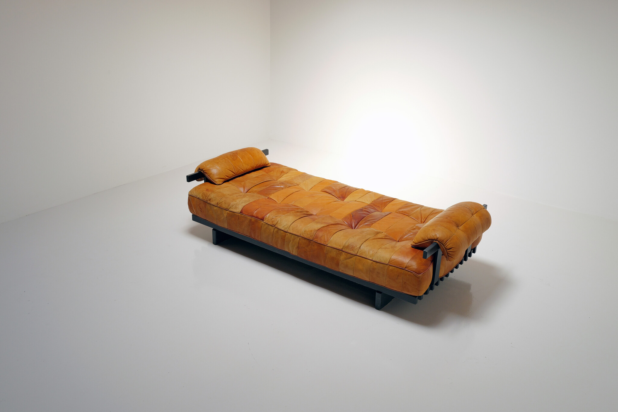 Vintage De Sede DS 80 patchwork daybed, 1970s