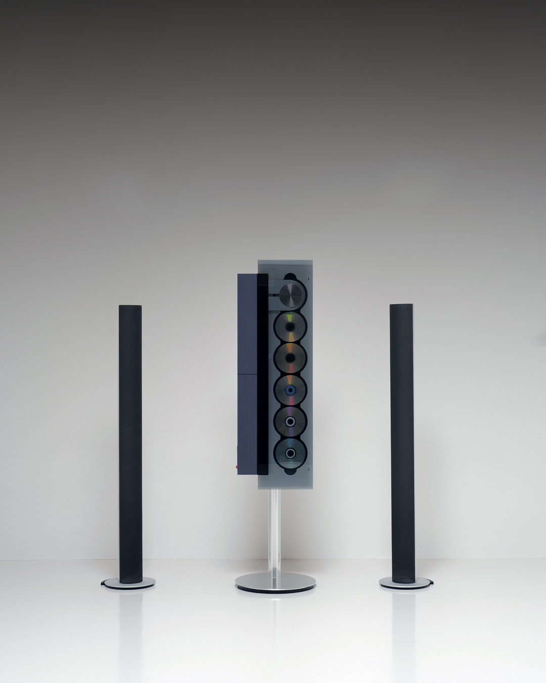 Iconic Beosound 9000, 1996 - WAUW