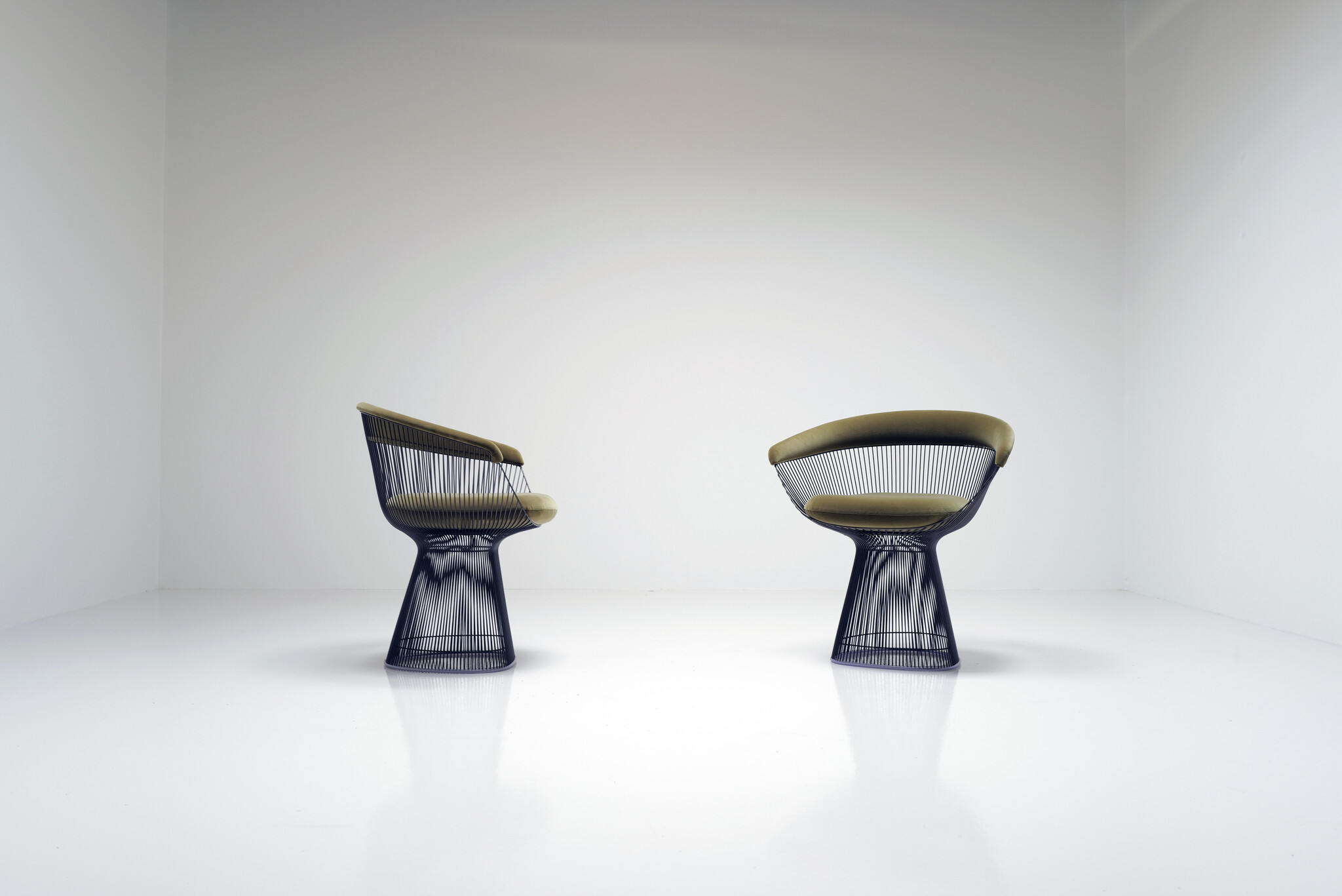 Set van 2 Warren Platner armstoelen voor Knoll, 1960s