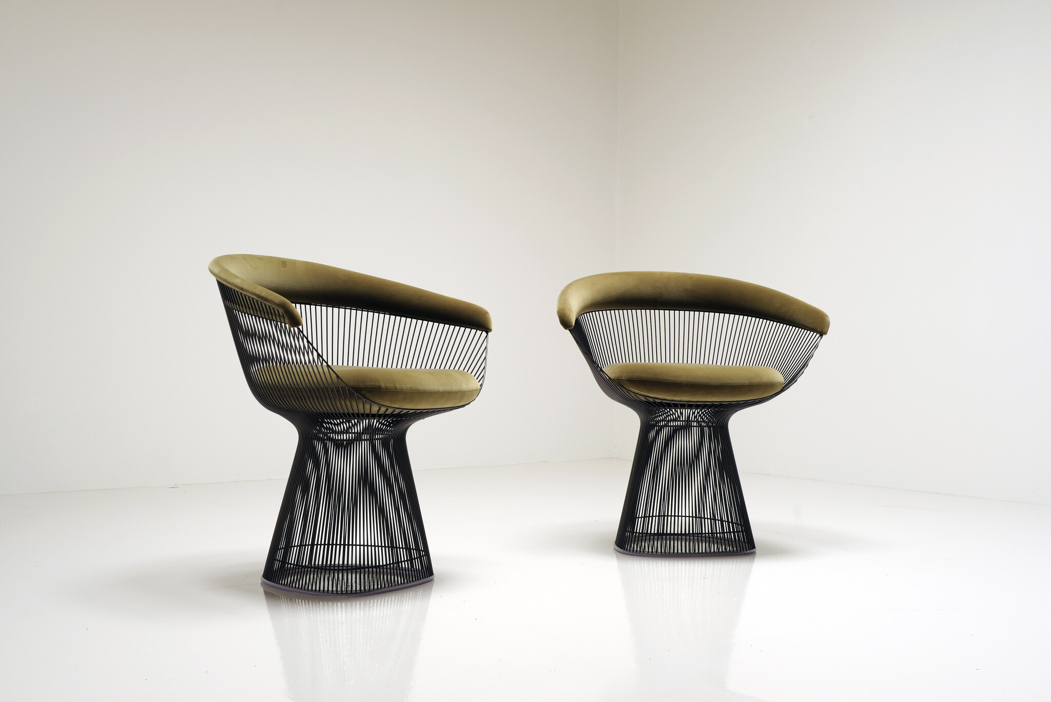 Set van 2 Warren Platner armstoelen voor Knoll, 1960s