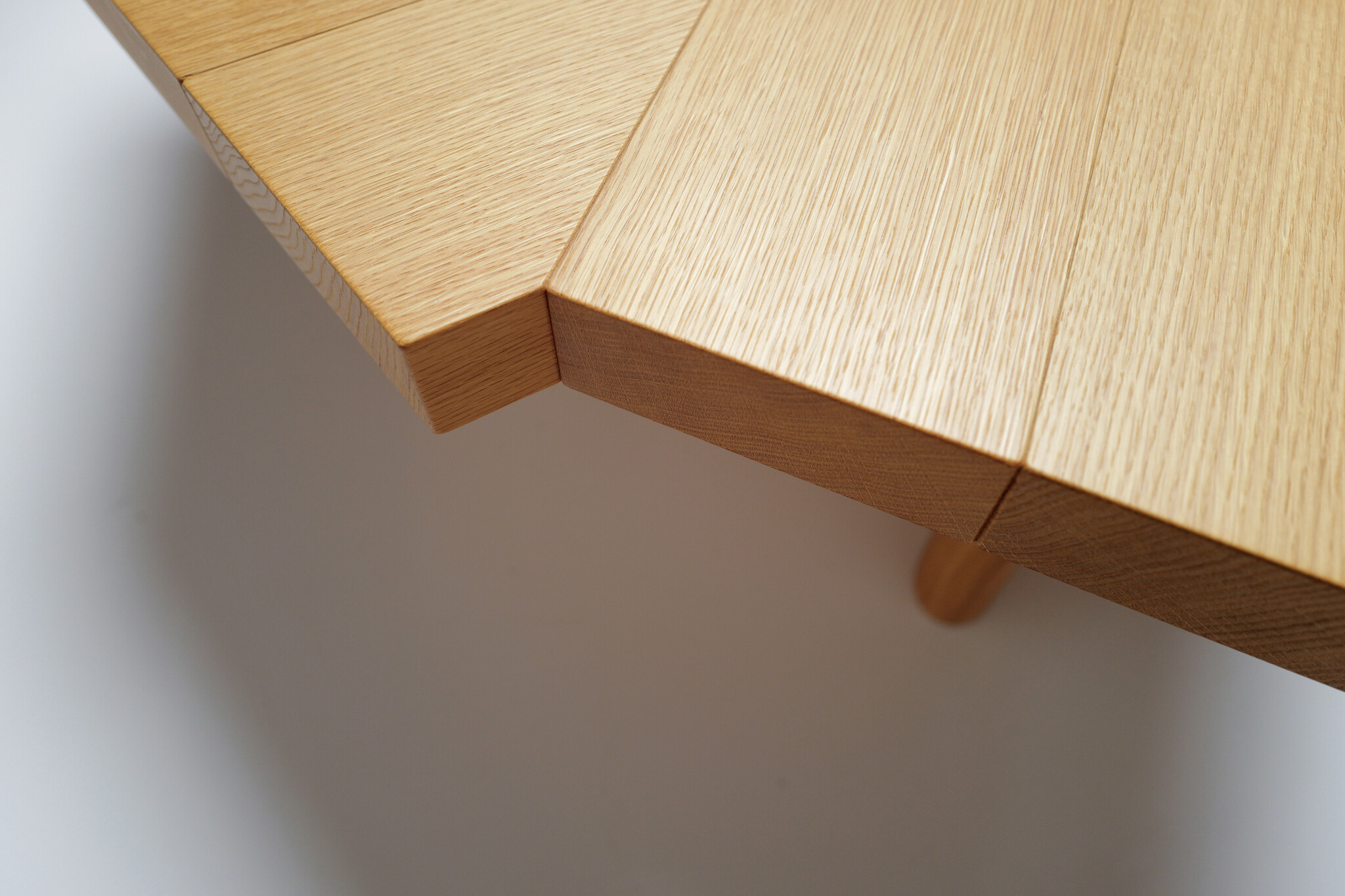 Natural Oak Ventaglio bureau van Charlotte Perriand voor Cassina