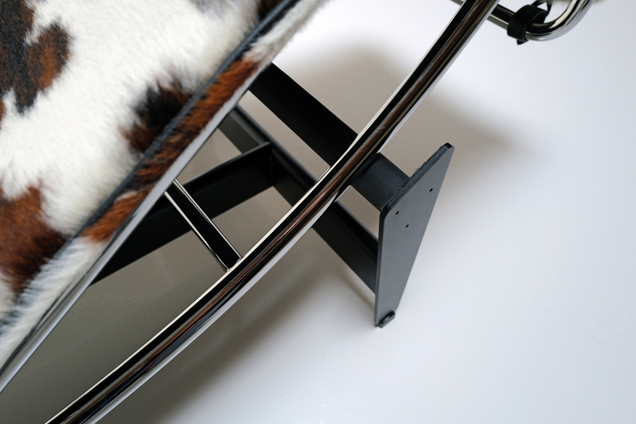 LC4 Chaise Longue van Le Corbusier, Pierre Jeanneret & Charlotte Perriand