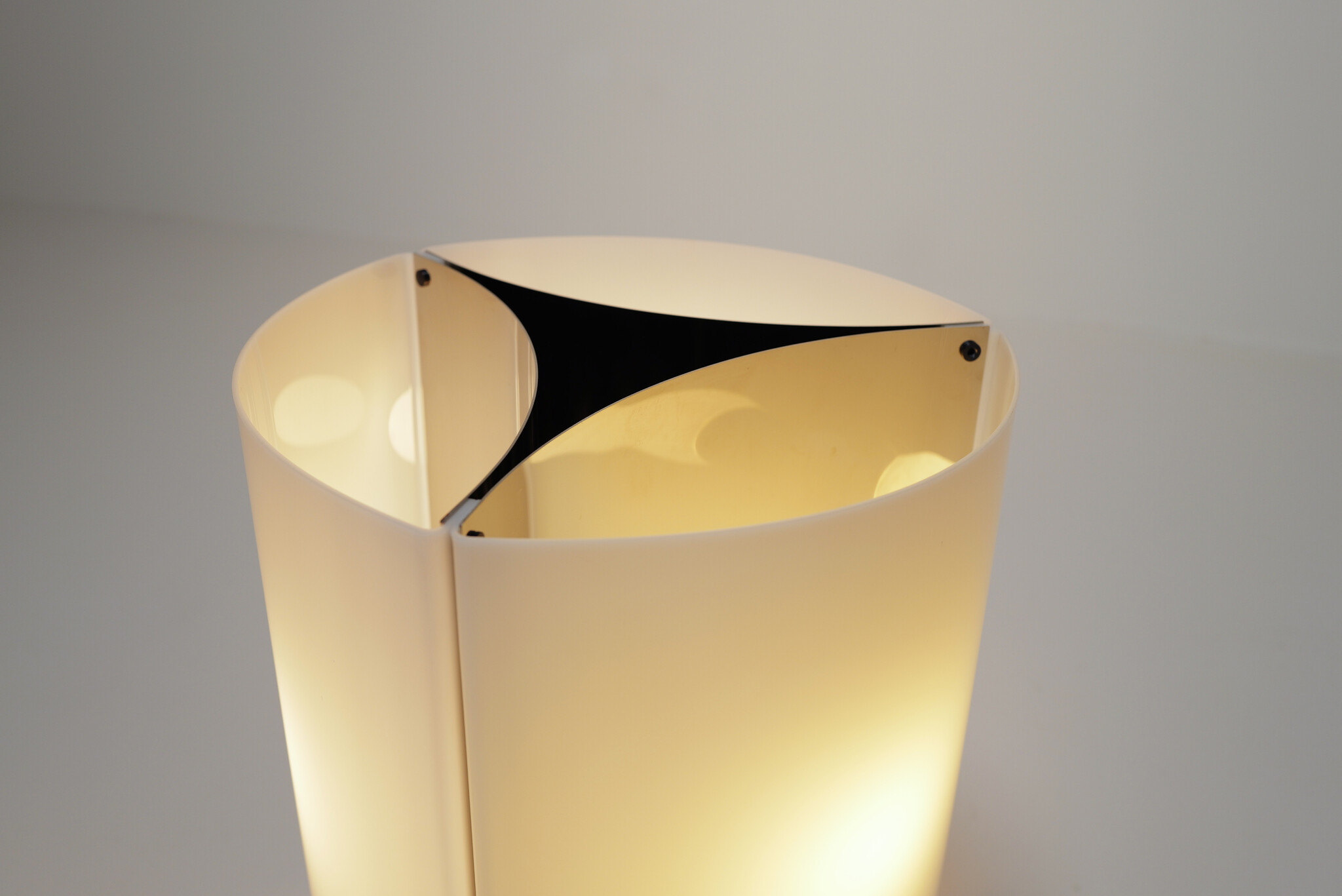 Model 526G tafellamp van Massimo Vignelli voor Arteluce, 1960s