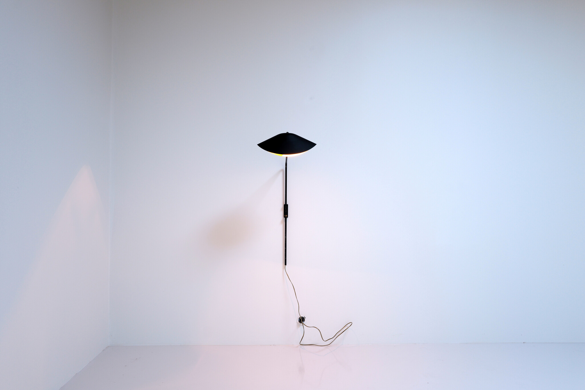 Wandlamp van Serge Mouille, eerste editie, 1953