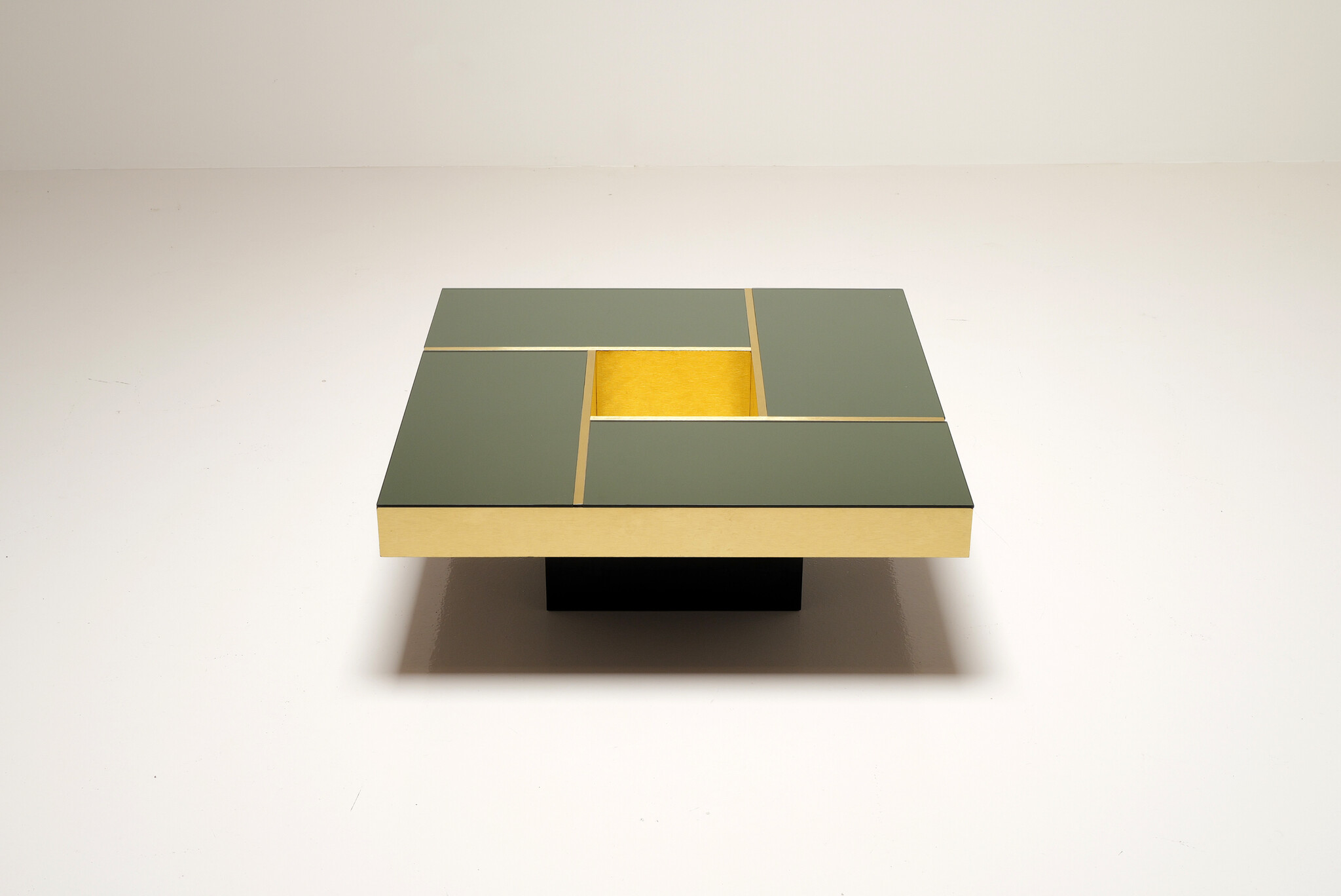 Barsalontafel in zwart en goud