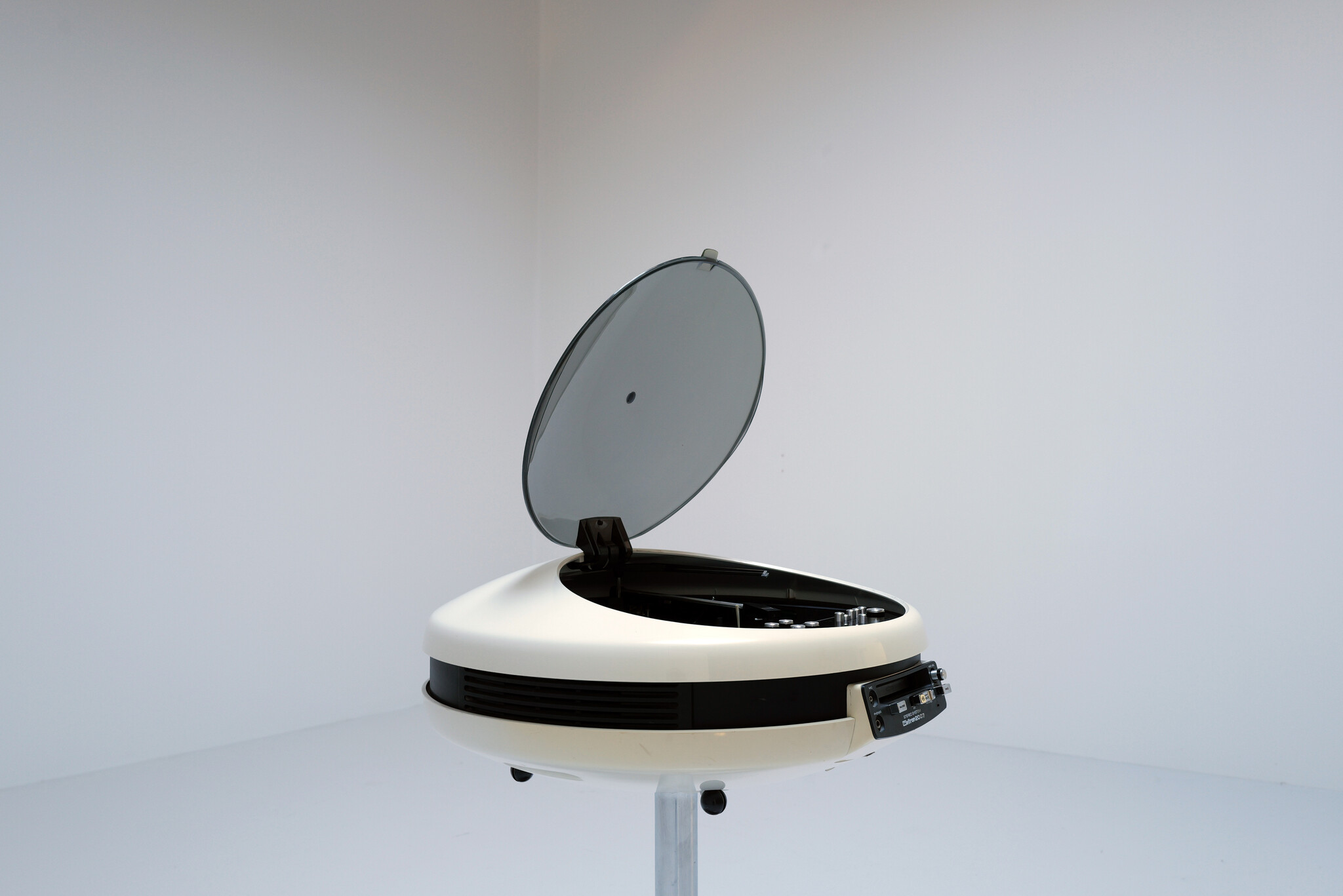 Weltron Type 2007 Space Age stereo, 1970s
