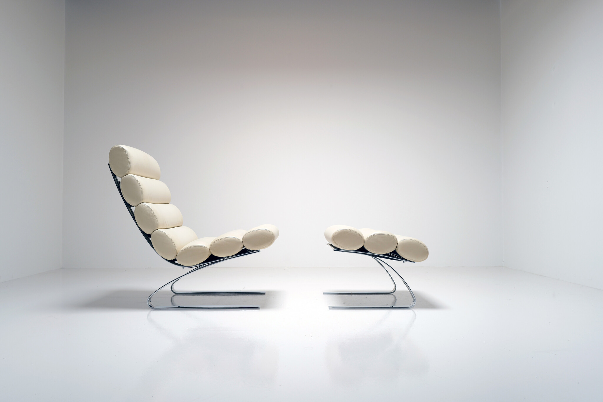 Sinus lounge chair met ottoman van Reinhold Adolf & Hans Jürgen Schröpfer voor COR, 1970s