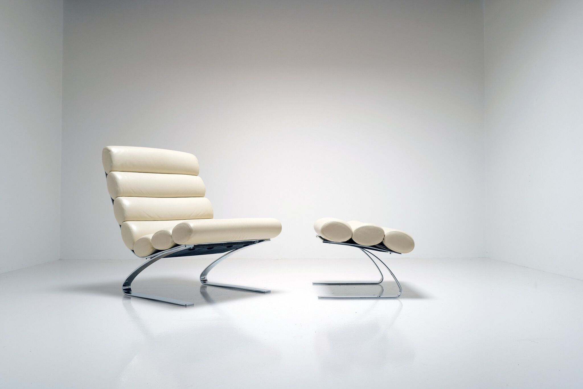 Sinus lounge chair met ottoman van Reinhold Adolf & Hans Jürgen Schröpfer voor COR, 1970s