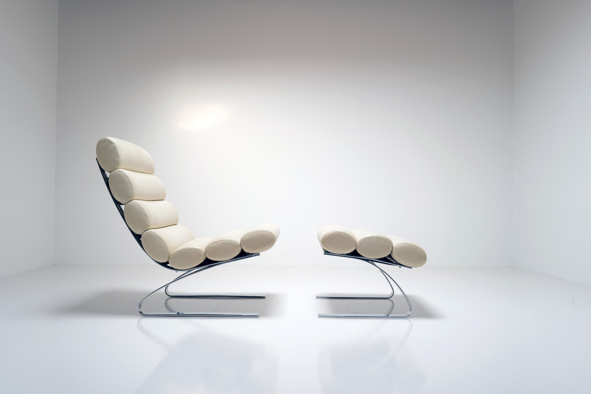 Sinus lounge chair met ottoman van Reinhold Adolf & Hans Jürgen Schröpfer voor COR, 1970s