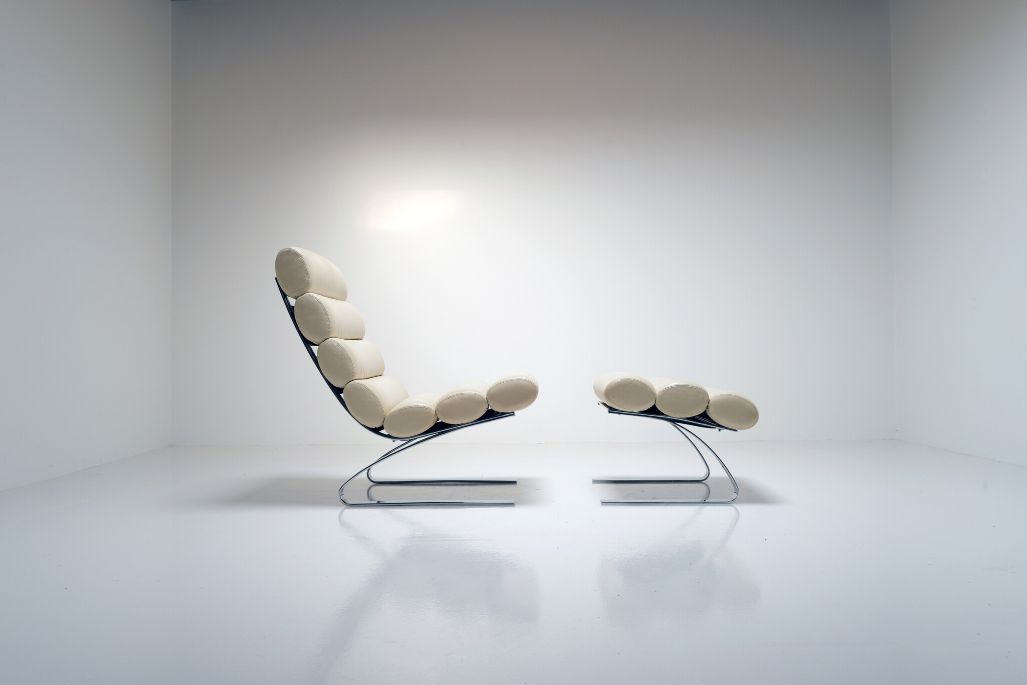 Sinus lounge chair met ottoman van Reinhold Adolf & Hans Jürgen Schröpfer voor COR, 1970s