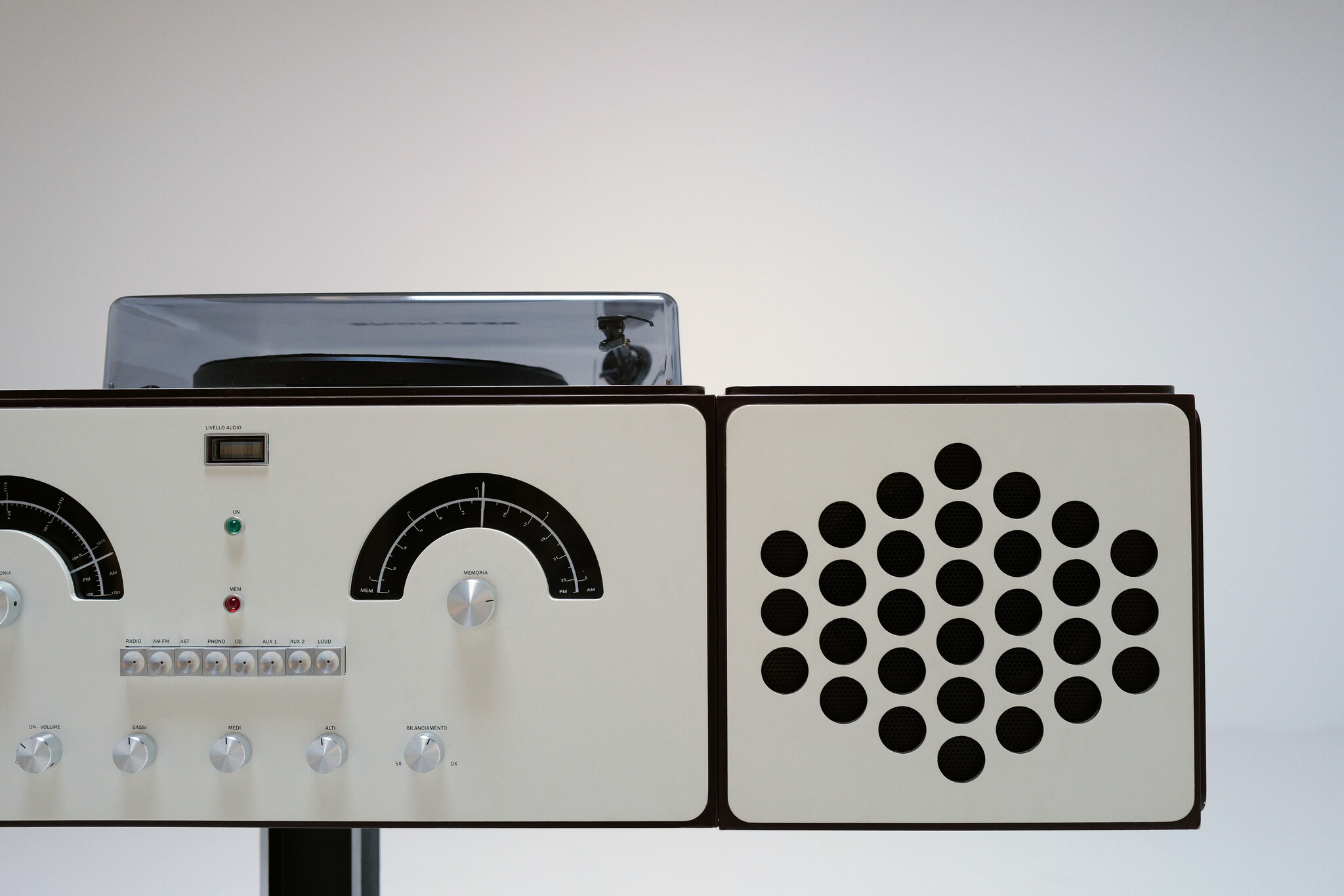 Radiophonograph Cubo RR226 Limited Edition van Achille & Pier Giacomo Castiglioni voor Brionvega, 2008