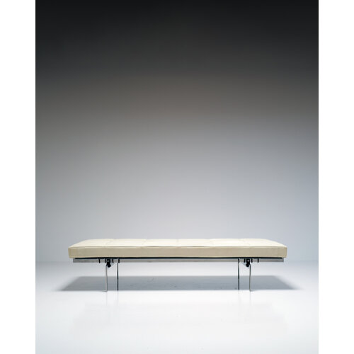 Poul Kjaerholm PK80