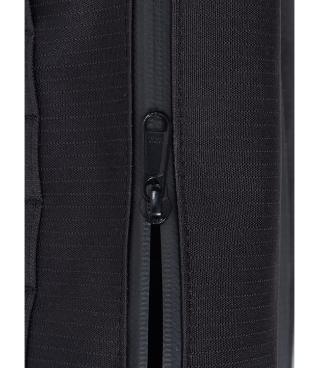 Susan Bijl The New Bum Bag - Black & Black - Medium