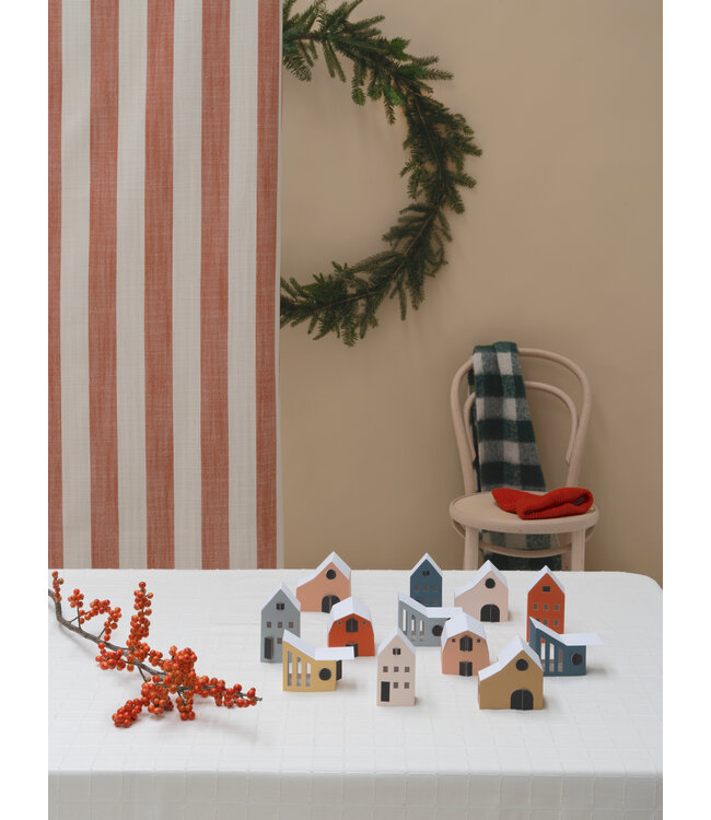 Jurianne Matter SAMLET  tiny houses