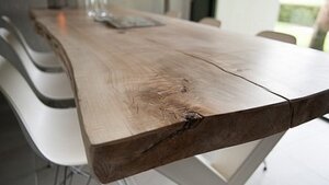 Boomstamtafels ..haal de natuur in huis (klik hier om verder te lezen) Boomstamtafels ..haal de natuur in huis (klik hier om verder te lezen)