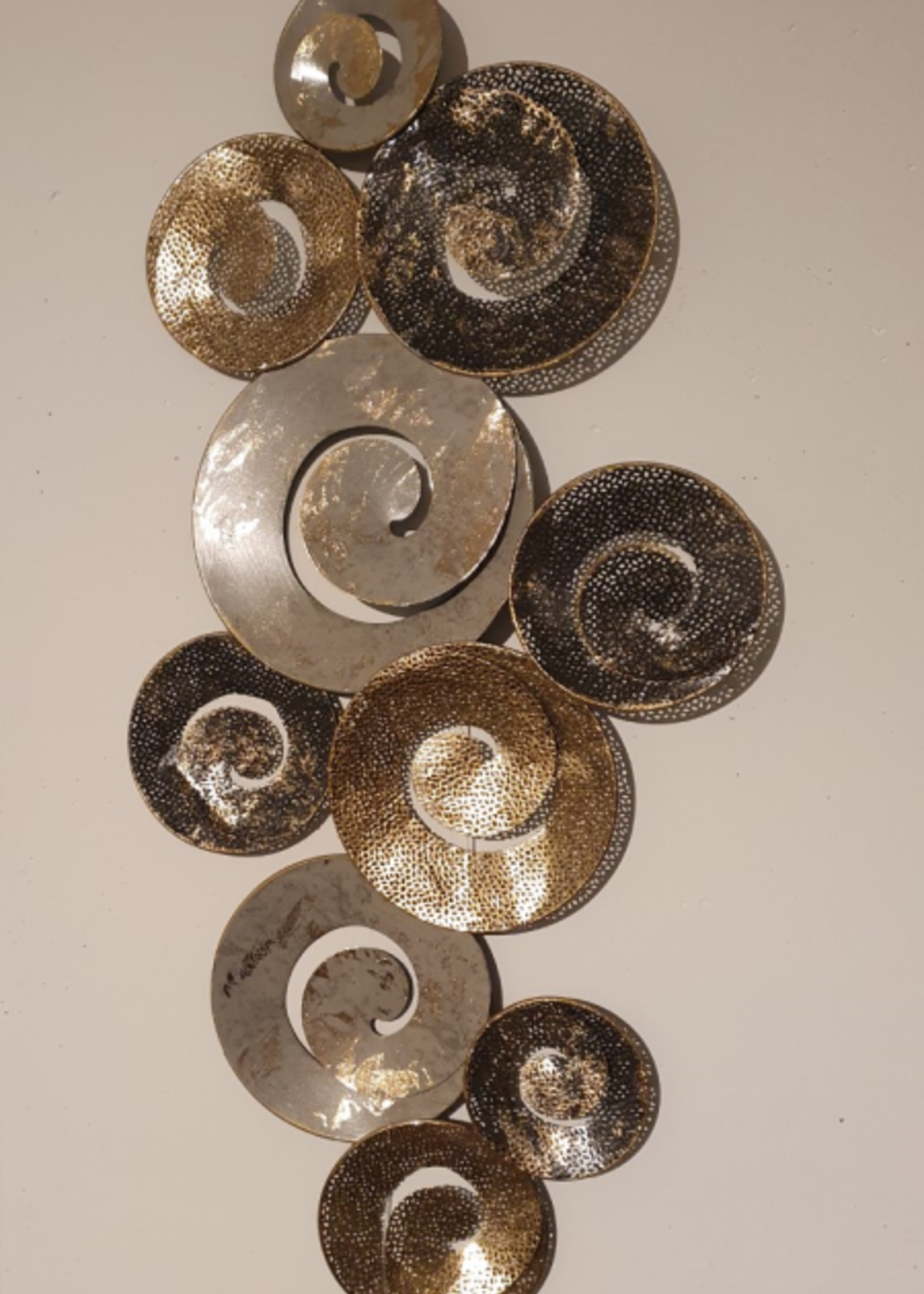 Metalen wanddecoratie Kolk