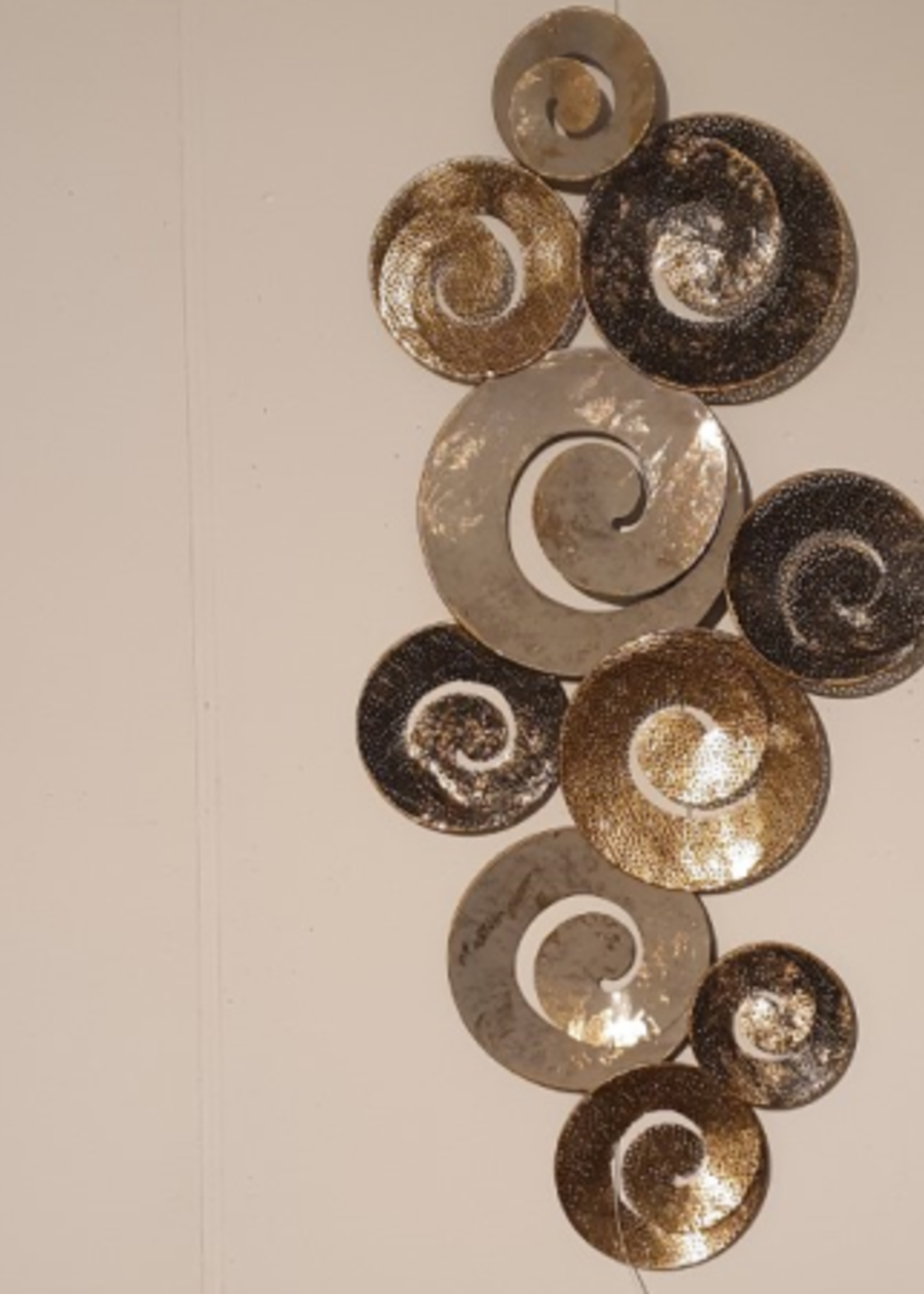 Metalen wanddecoratie Kolk