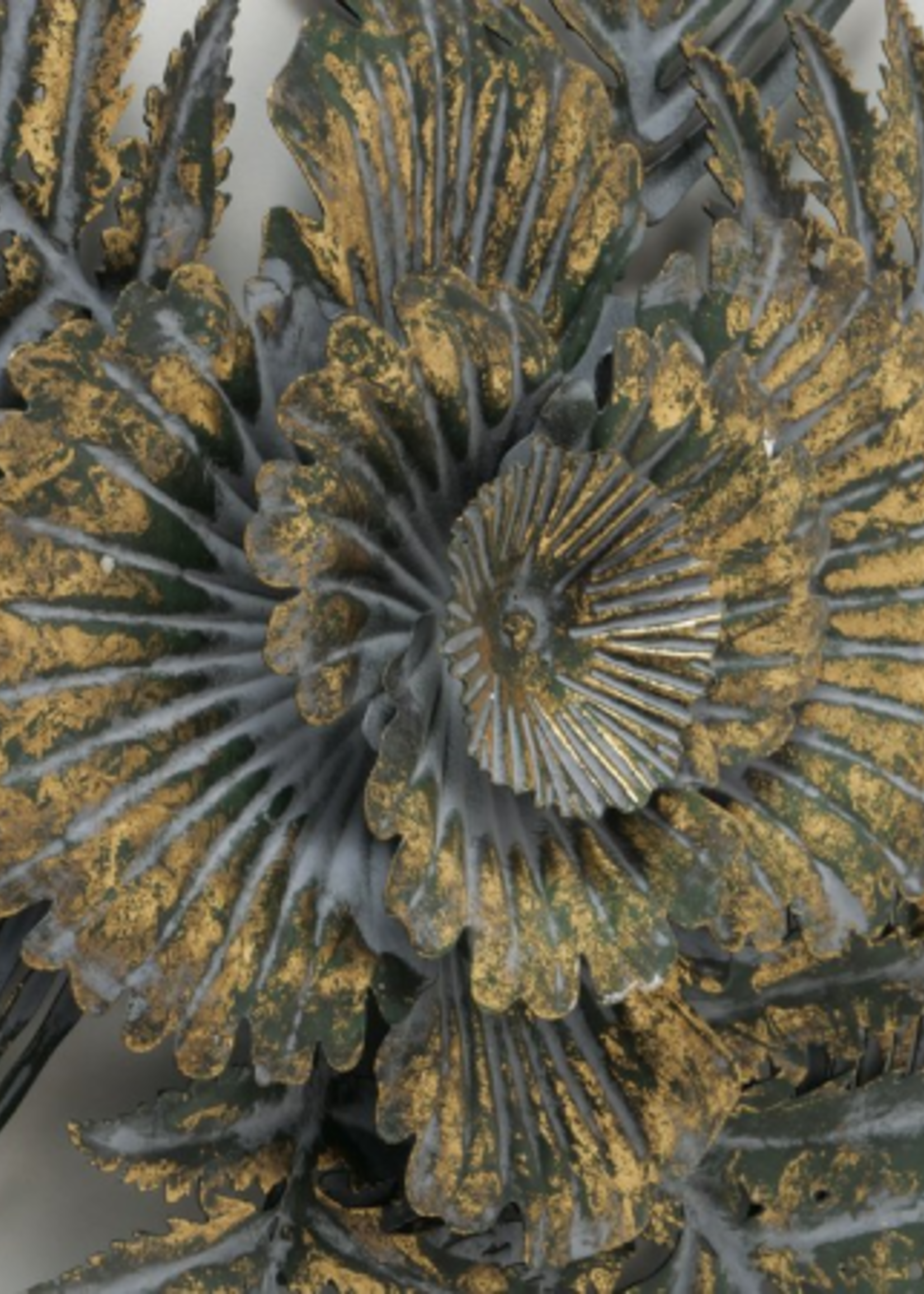 Metalen wanddecoratie vintage flower