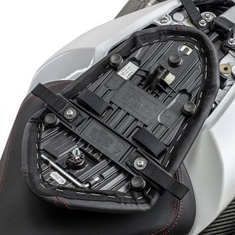 Kriega US-Drypack Fitting Kit Triumph Speed Triple